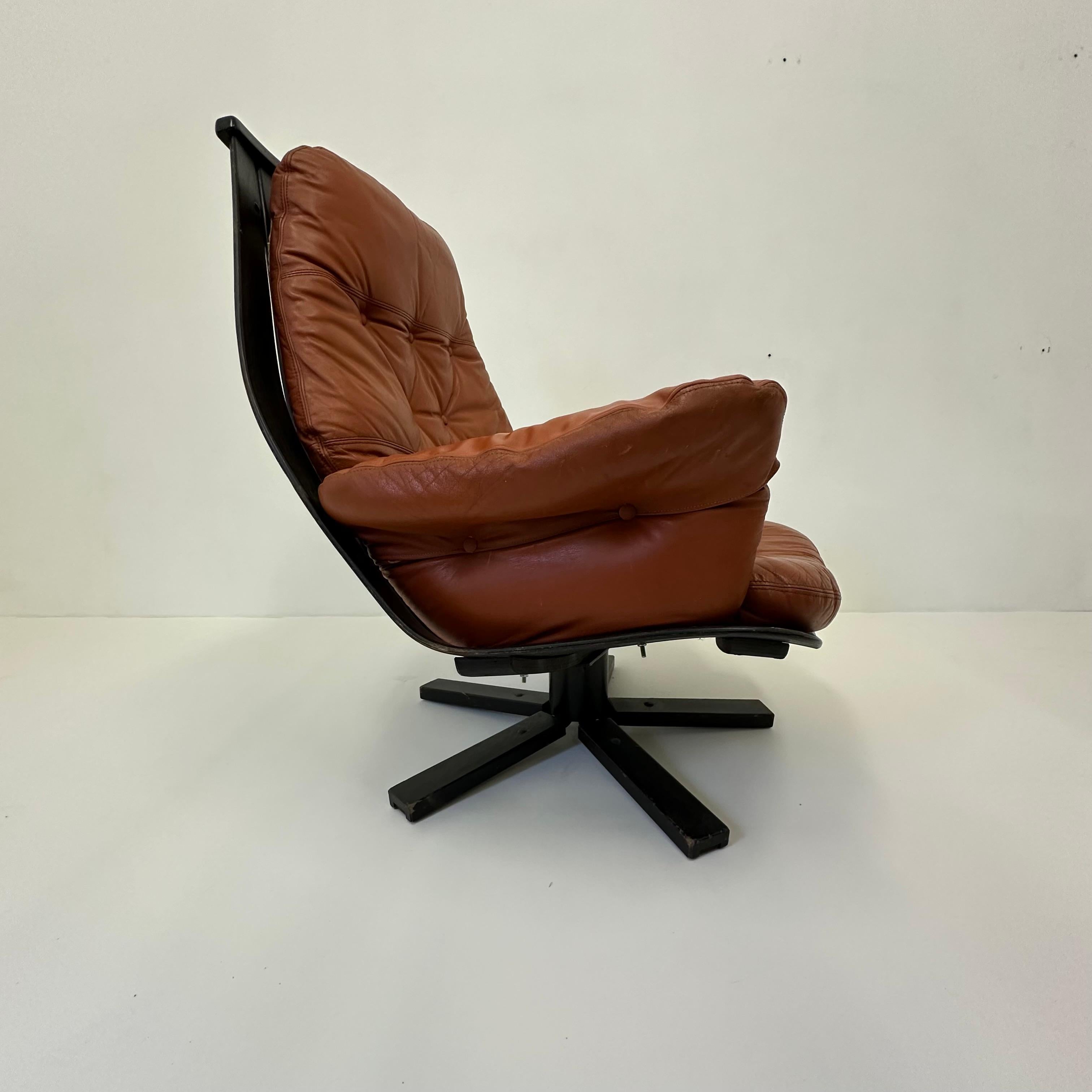 Hans Brattrud for Hove Möbler swivel chair , 1970’s For Sale 7