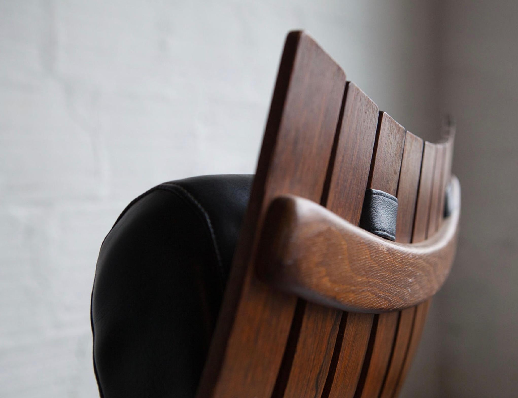 Hand-Crafted Hans Brattrud 'Scandia' Lounge Chair in Walnut 1959 for Fjordfiesta For Sale