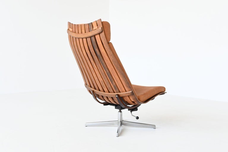 Hans Brattrud Scandia Swivel Lounge Chair Hove Mobler Norway 1957 In Good Condition For Sale In Etten-Leur, NL