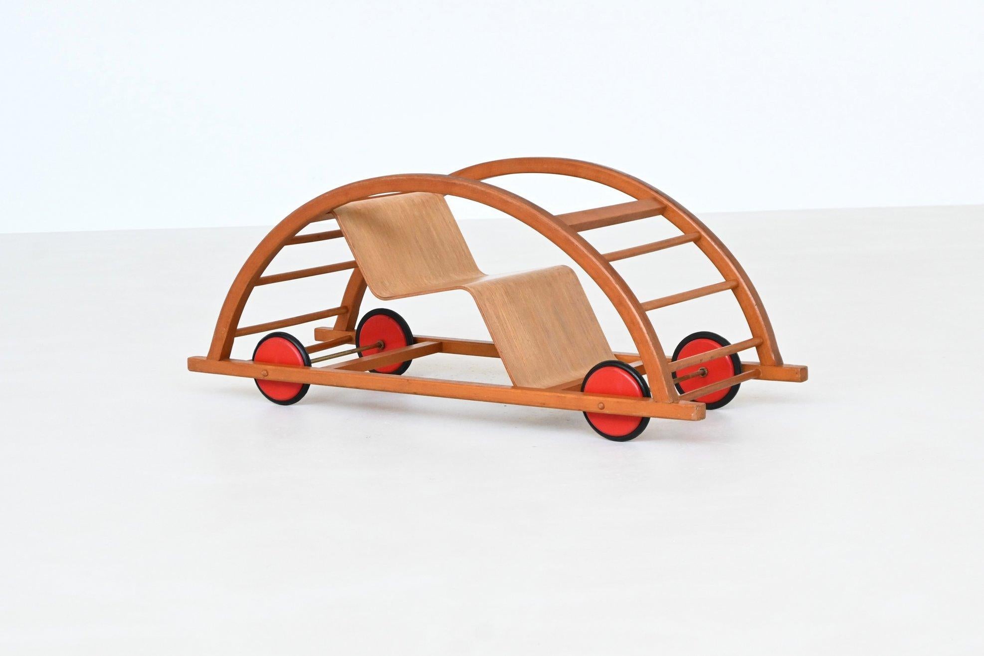 Mid-Century Modern Hans Brockhage & Erwin Ändra Schaukelwagen Siegfried Lenz Germany 1957 For Sale
