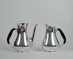 Hans Bunde für Cohr, Kaffeekanne und Wasserkrug, dänisch versilbert, Mitte des Jahrhunderts