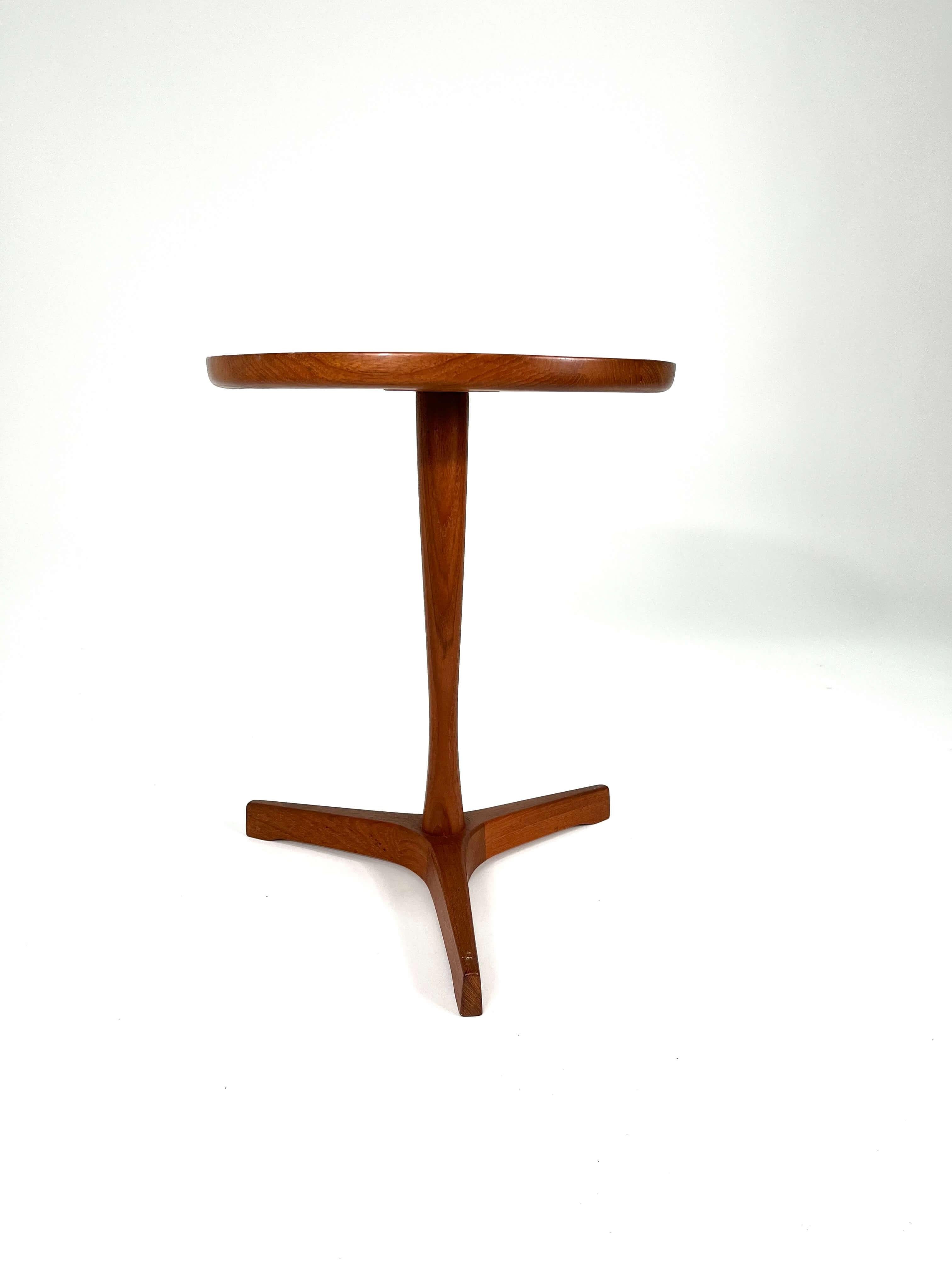 Hans C. Andersen Beistelltisch aus massivem Teakholz von Artex im Angebot 2