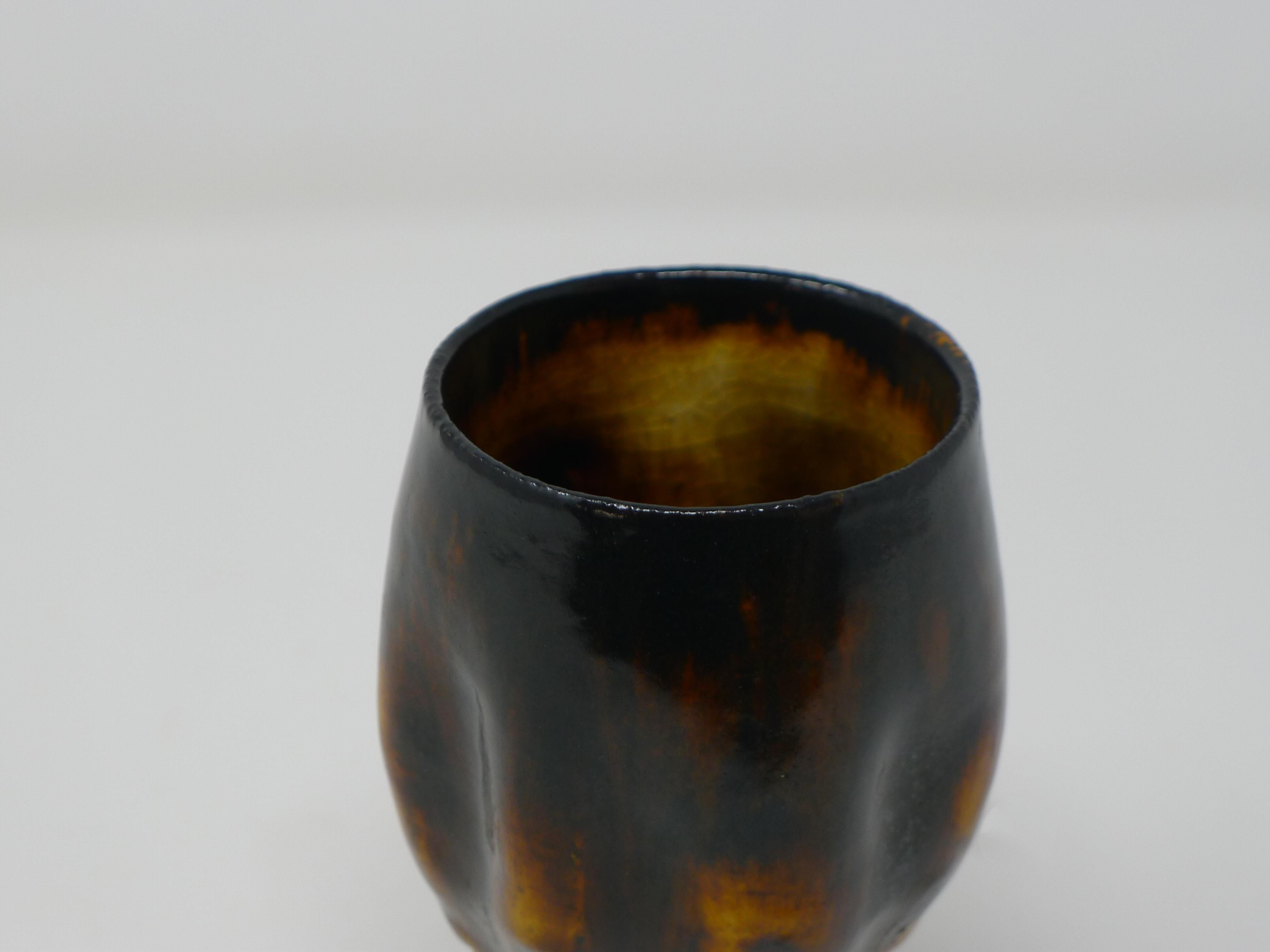 Hans Coper, Vaso in gres con piede in smalto di Treacle, circa 1954, sigillo impresso in vendita 1