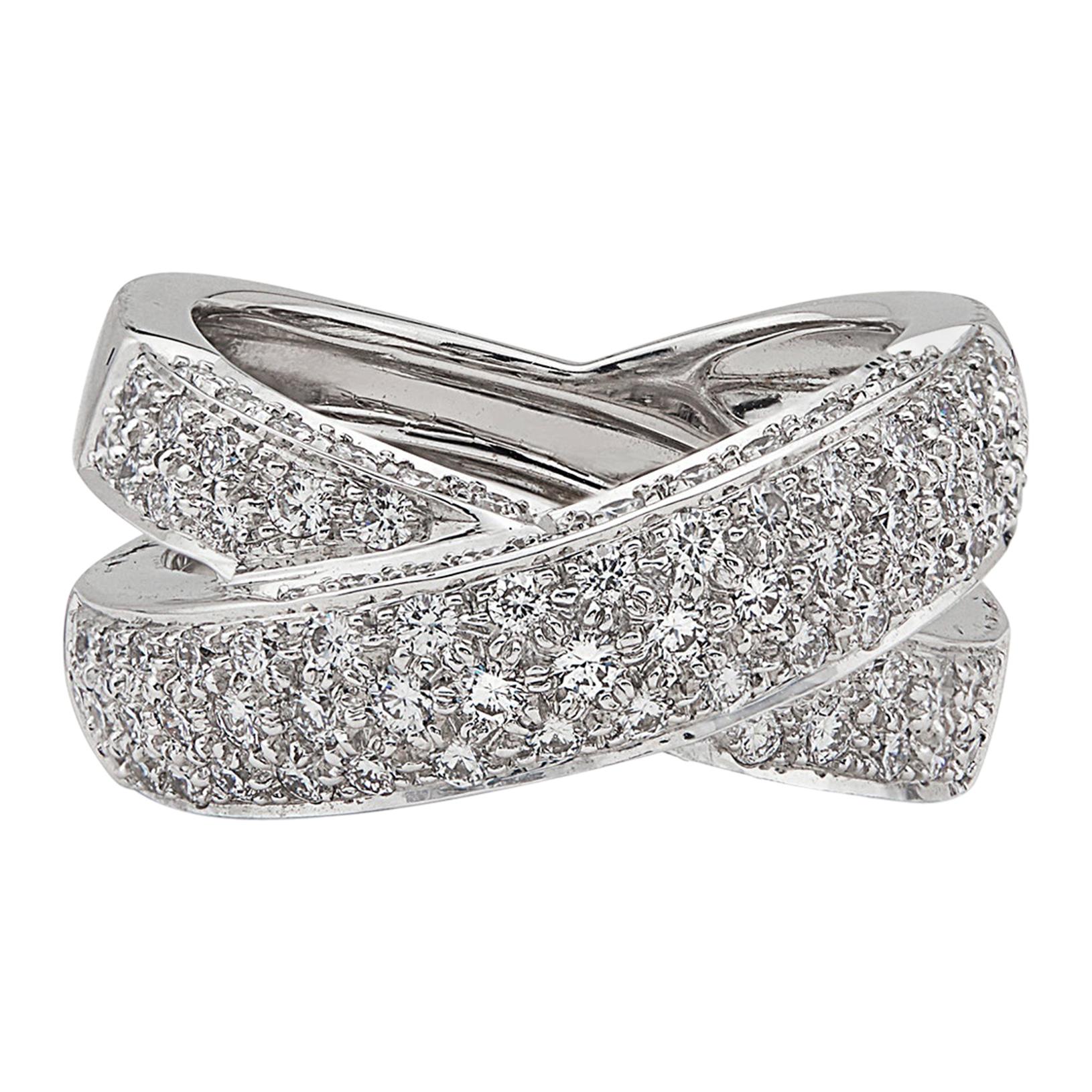 Hans D. Kreiger Diamond and 18 Karat White Gold Ring For Sale