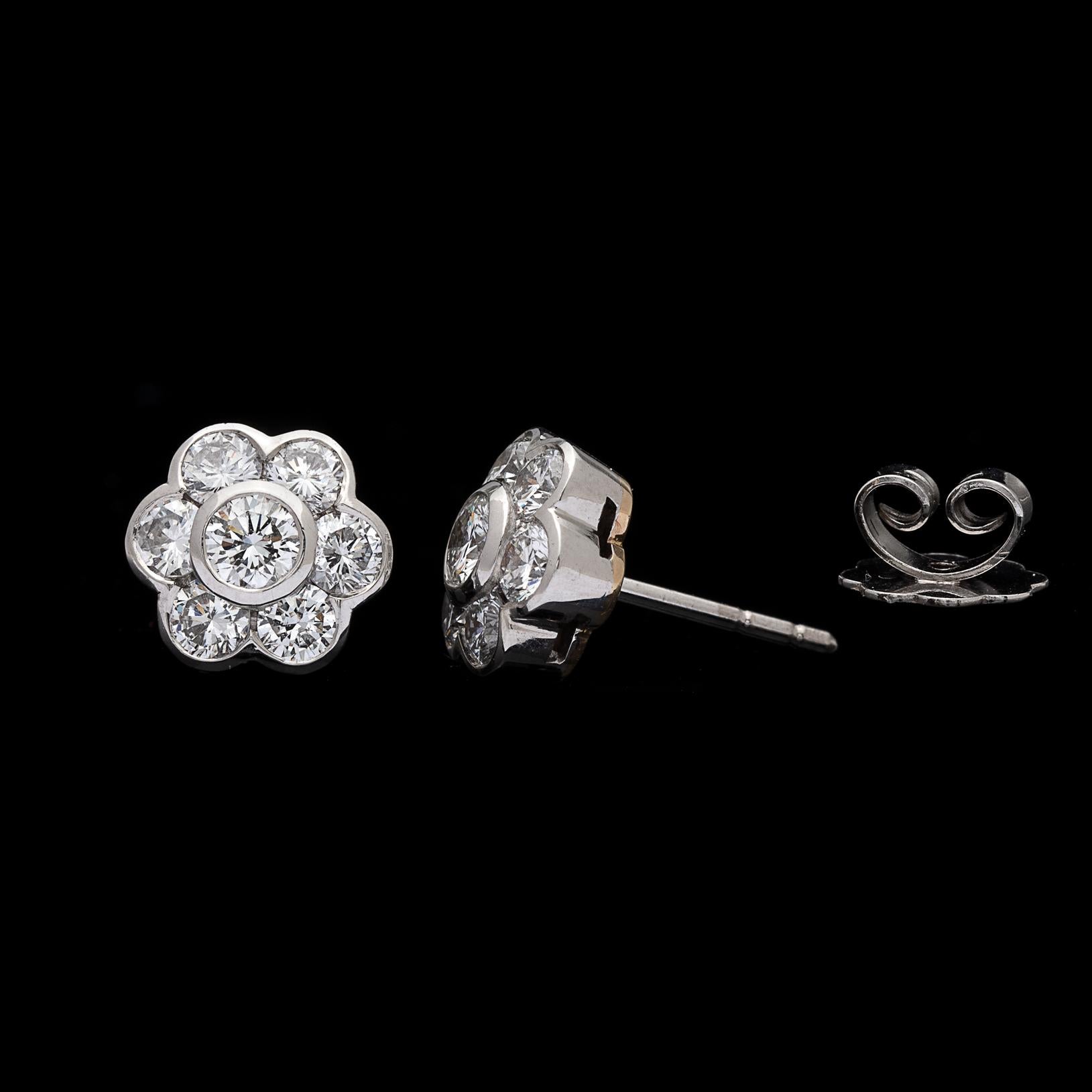 Hans D. Kreiger Diamond Stud Earrings In Excellent Condition In San Francisco, CA