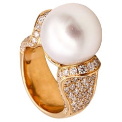 Hans D Krieger Ring 18kt Gold with 1.67 Cts Diamonds and White Pearl