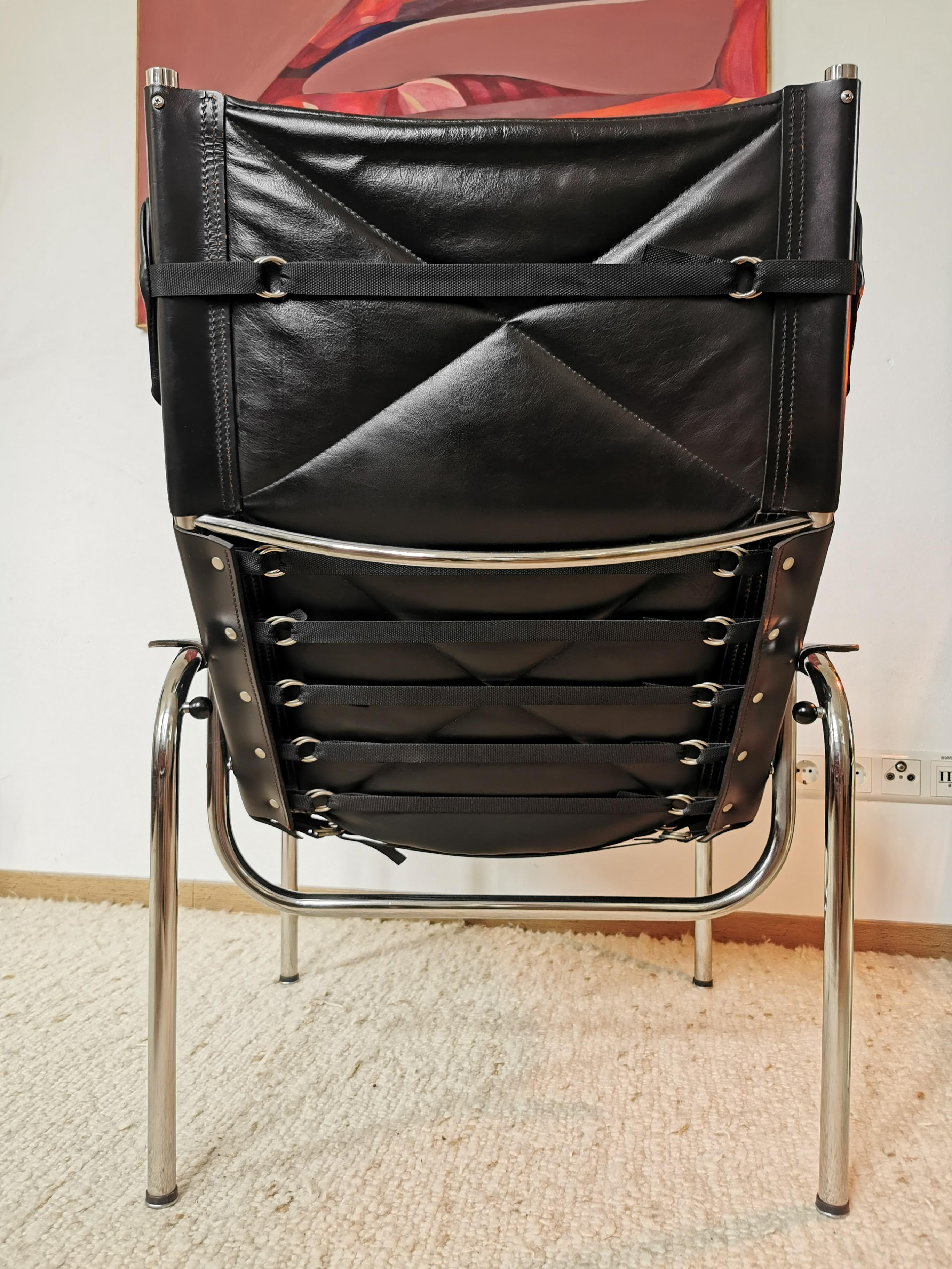 20th Century Hans Eichenberger Chair Strässle switzerland design loungechair Ottoman  For Sale