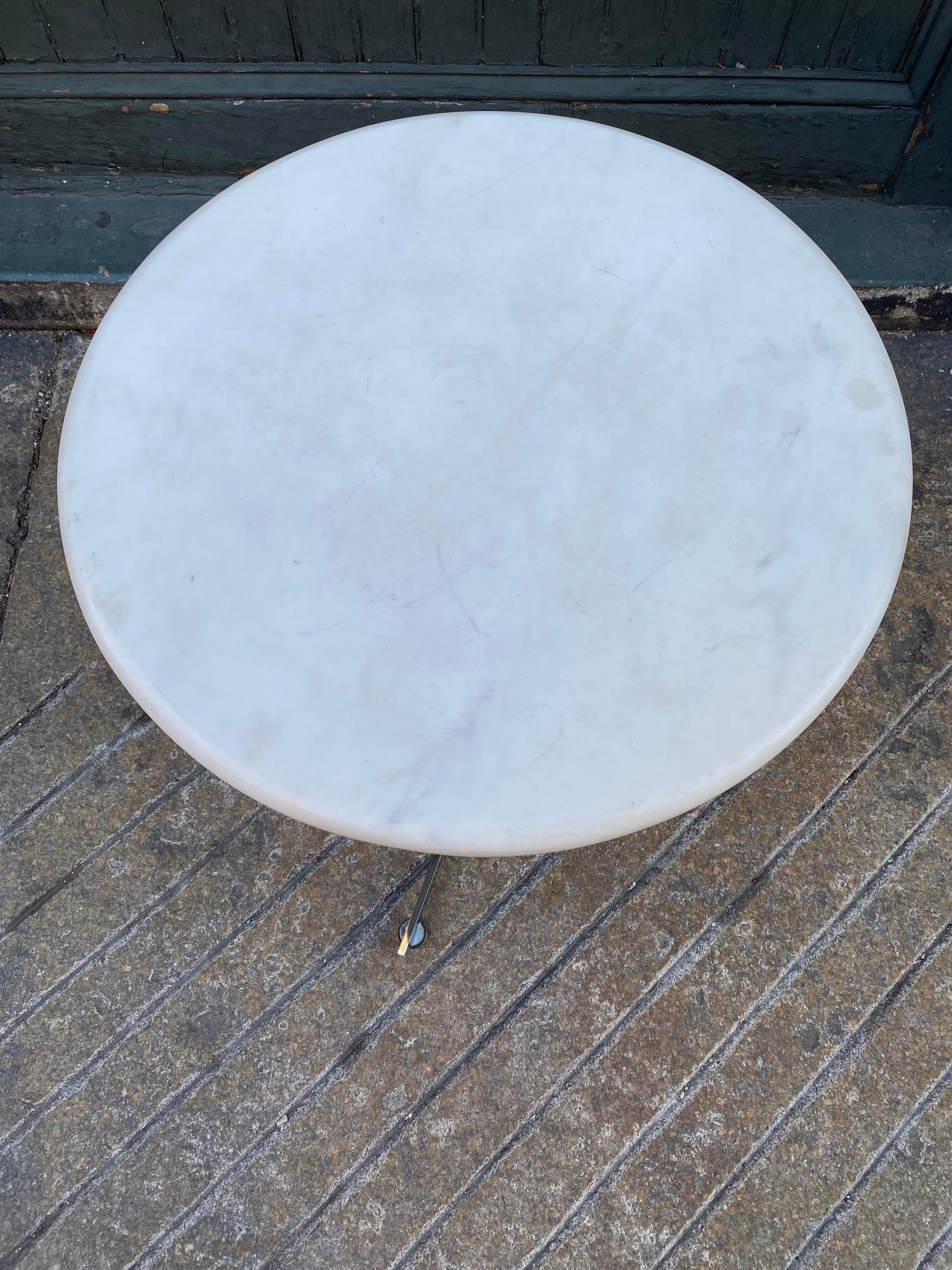 Hans Eichenberger Chrome and Marble Side Table In Good Condition In Philadelphia, PA