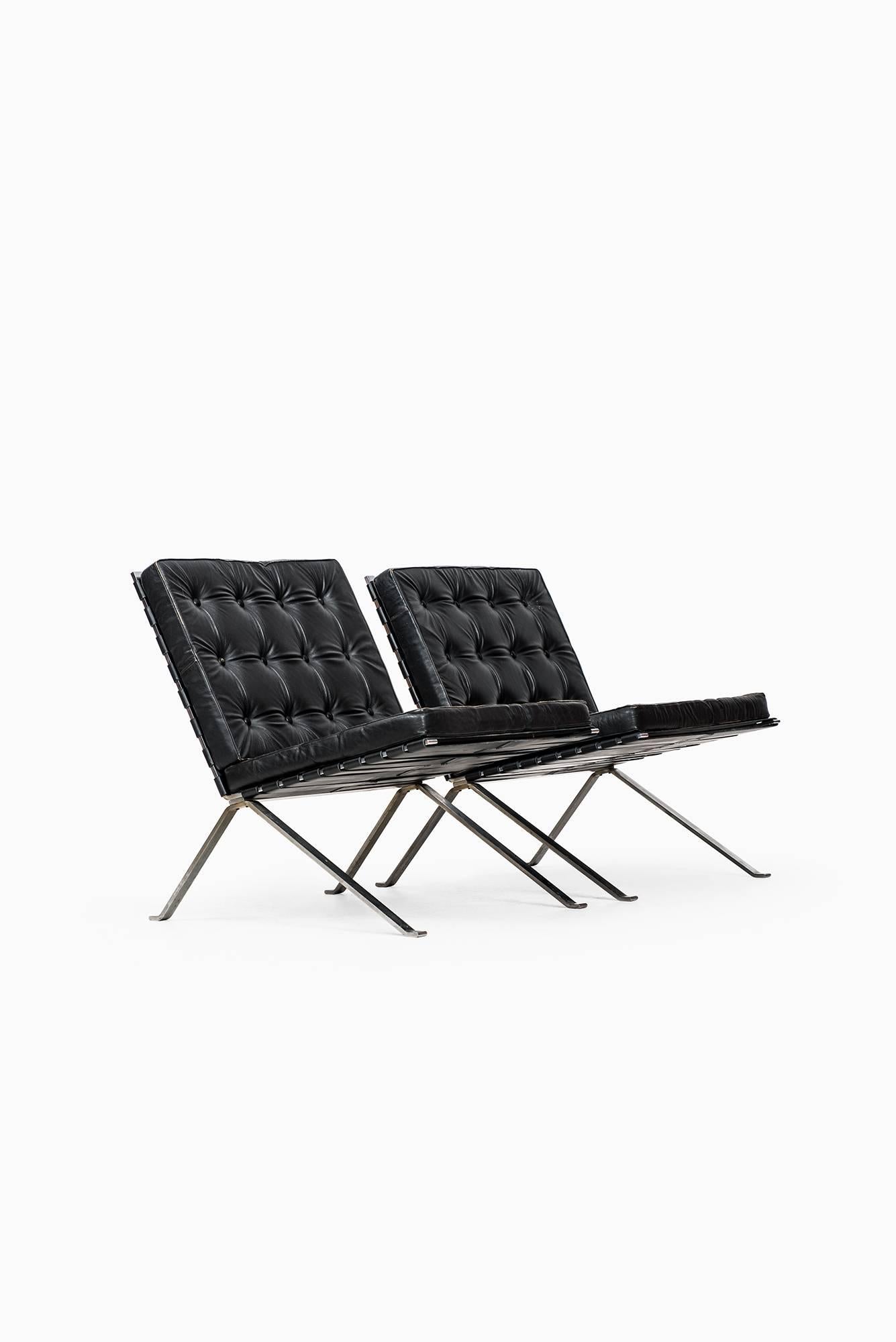 Mid-Century Modern Hans Eichenberger Easy Chairs by Girsberger in Switzerland For Sale