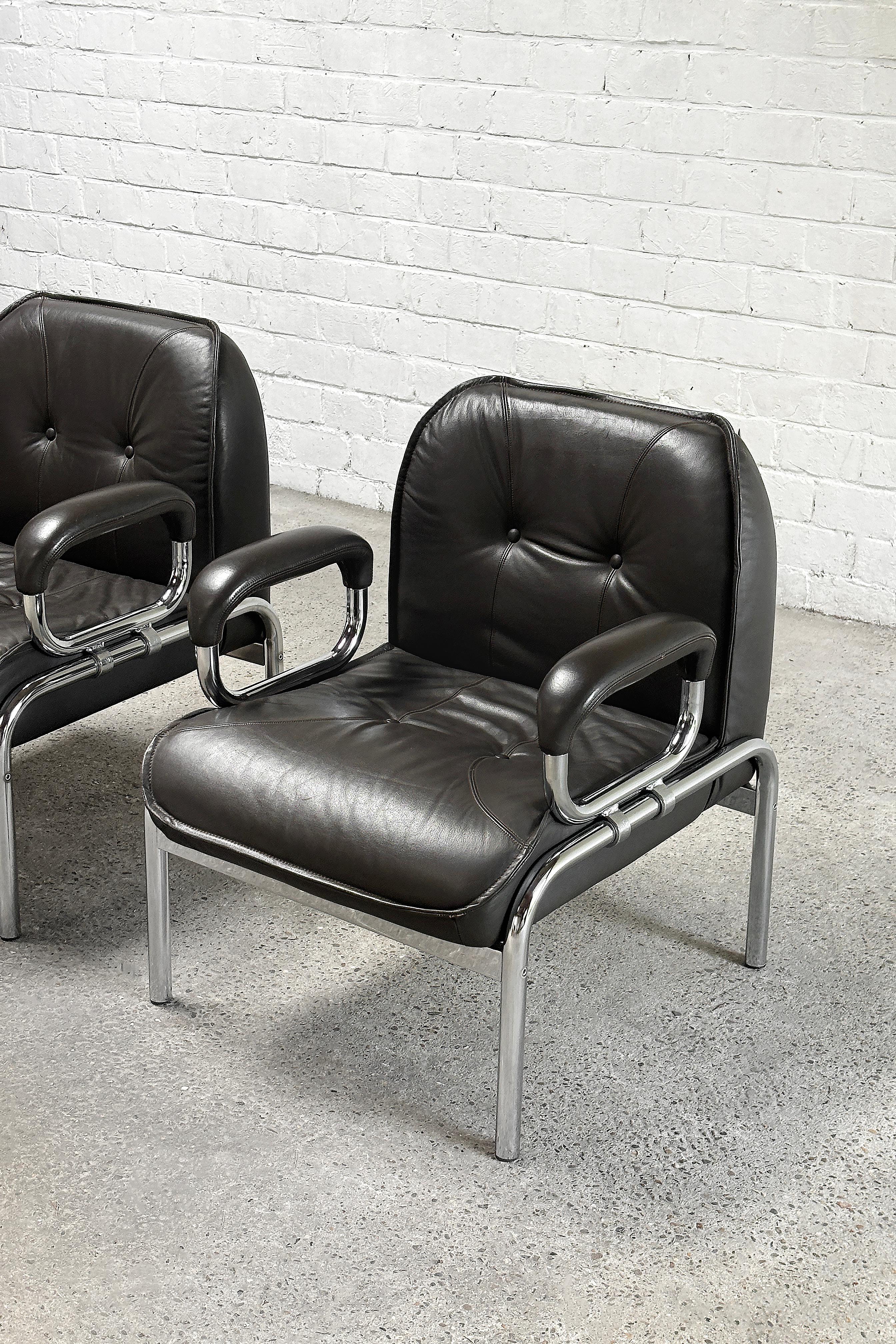 Hans Eichenberger 'Eurochair' Leather Lounge Chairs for Girsberger, 1970s For Sale 3