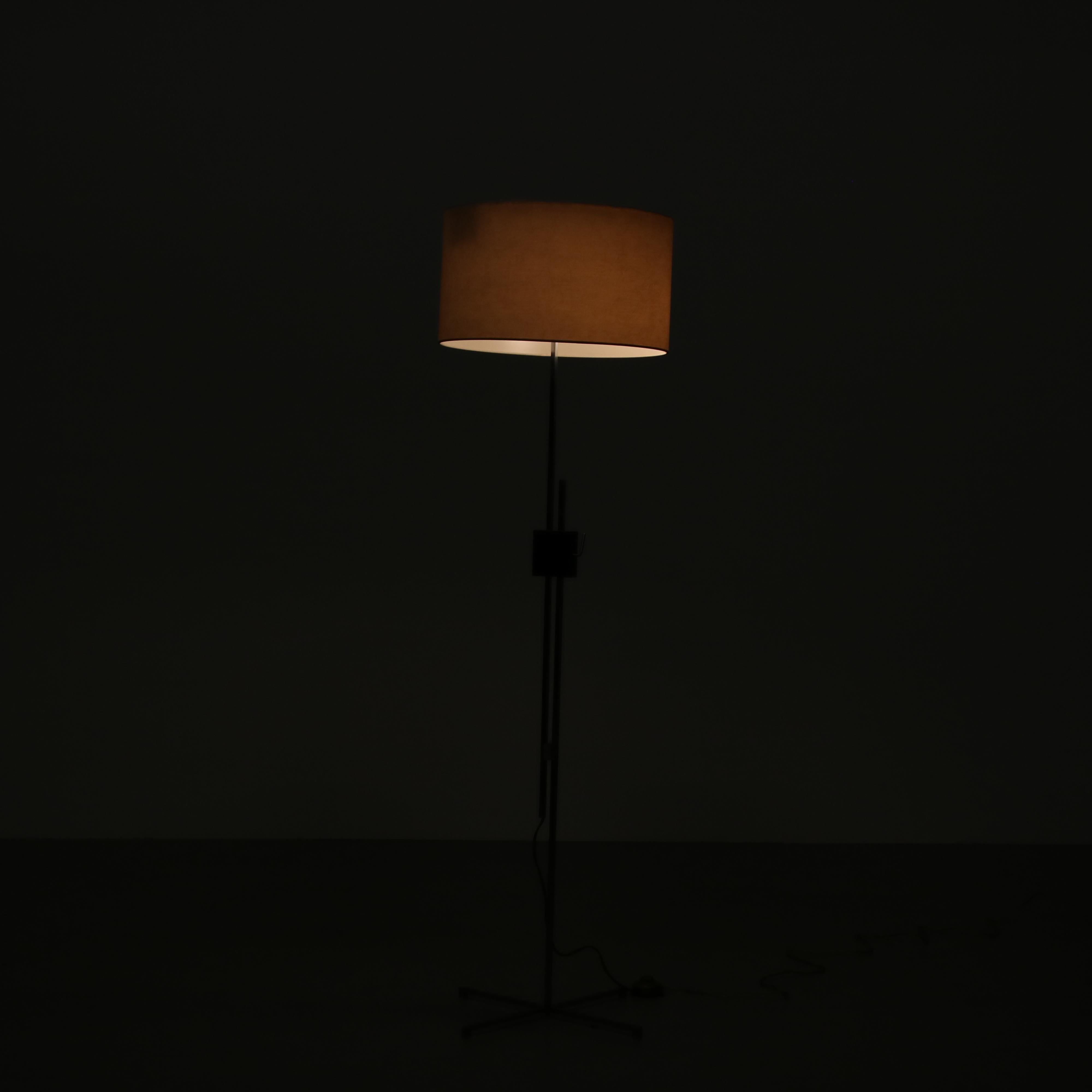 Hans Eichenberger Floor Lamp for Keller Metalbau, Germany, 1950 For Sale 3