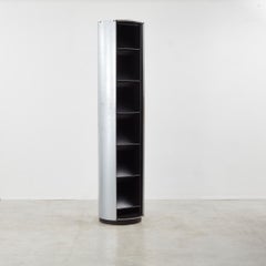 Armario columna Amor de acero galvanizado Hans Eichenberger para Wogg Suiza