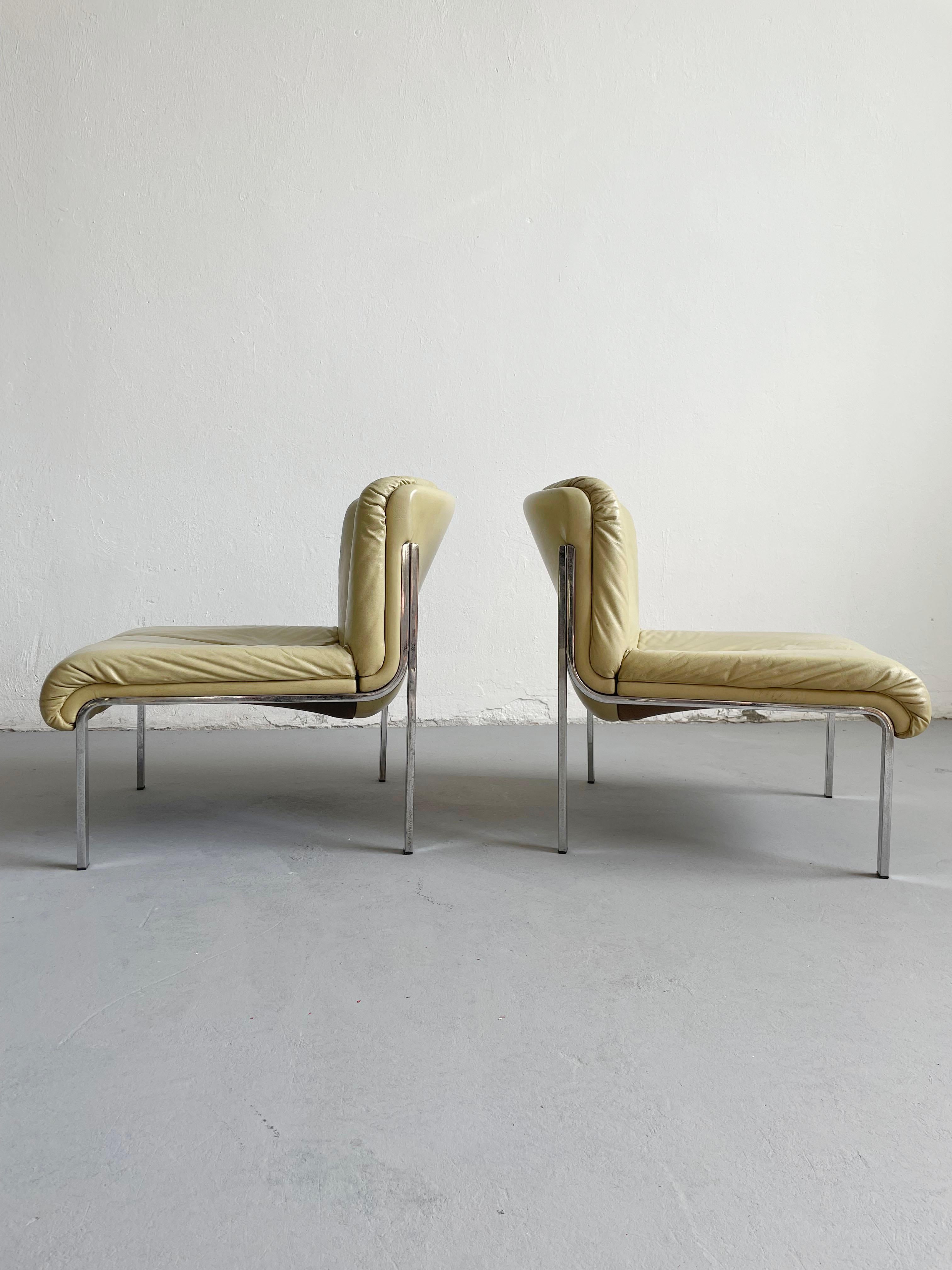 Late 20th Century Hans Eichenberger Lounge Chair Model 1200 for Girsberger Eurochair, Set of 2