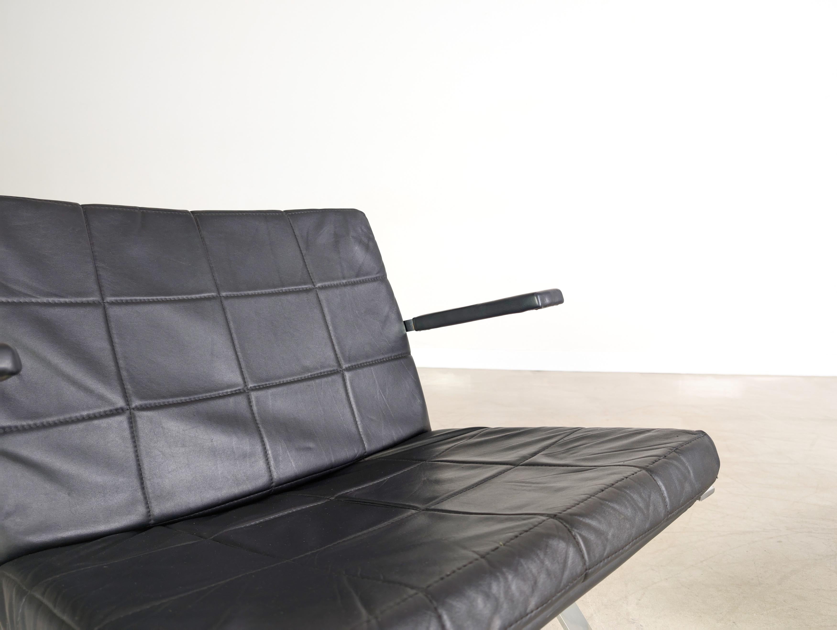 Hans Eichenberger Sessel Eurochair 1600 WK Möbel + Ottoman im Angebot 1