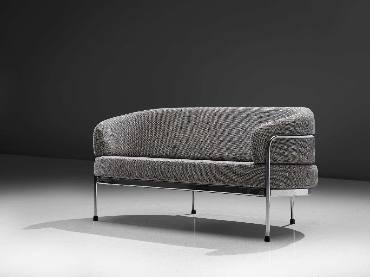 Hans Ell for 't Spectrum, lounge chair SZ18, the Netherlands, 1970s. 

This sofa was designed by Hans Ell for 't Spectrum. This design has only been in production for one year, hence the rarity of this design nowadays. The piece is executed with a