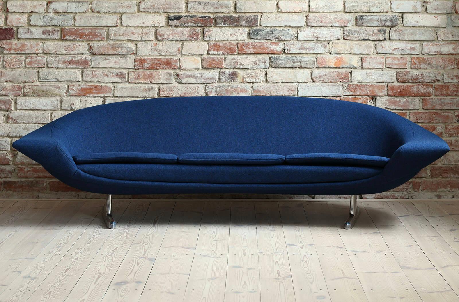 This is a stunning piece of a famous Swedish designer Hans Erik Johansson. Beautifully shaped aluminium base and fiberglass seating combined perfectly in 
