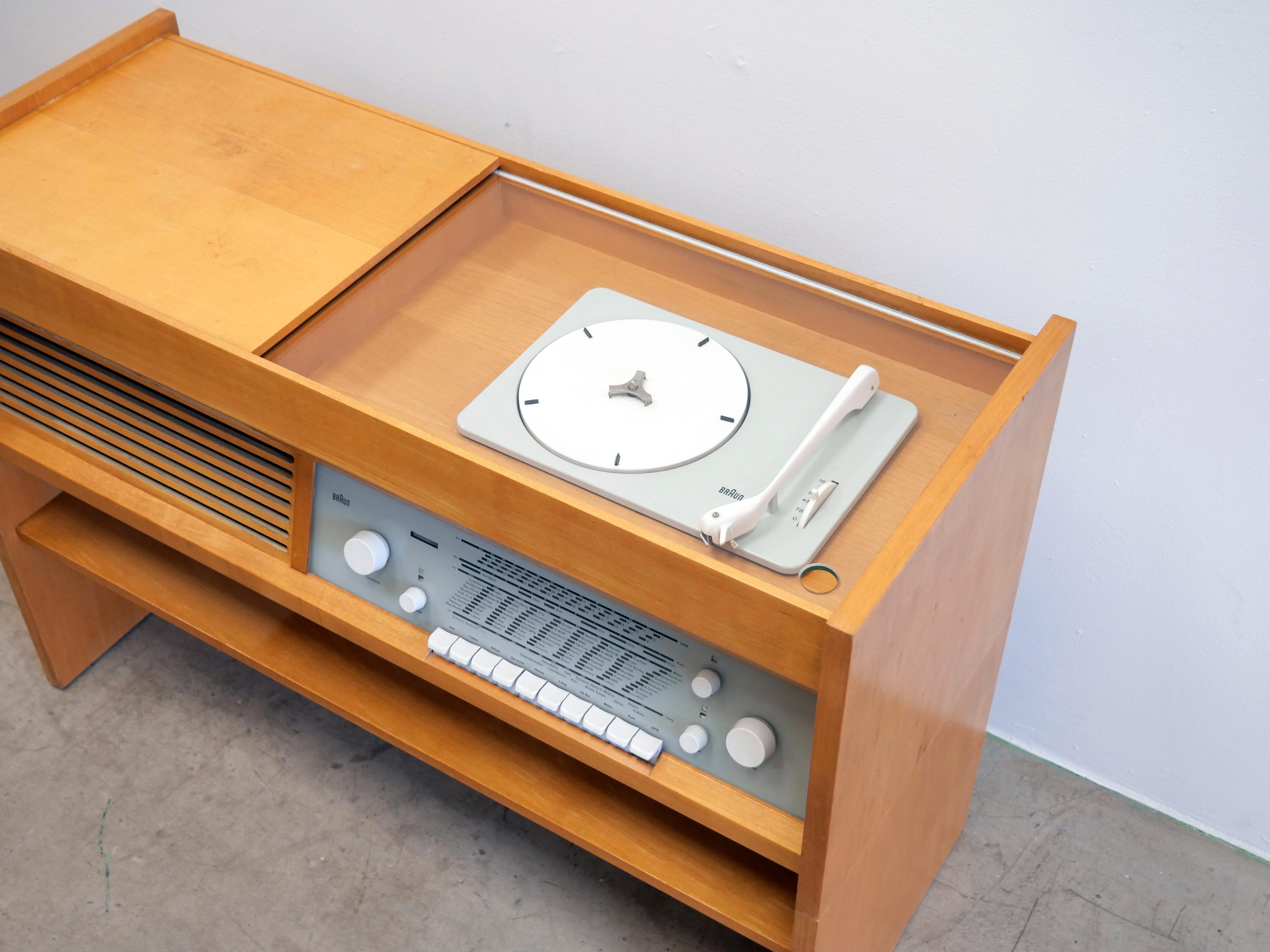 Hans Gugelot, Braun PKG 5-81 Radiogram record player for Dieter Rams audio SK4 5 2