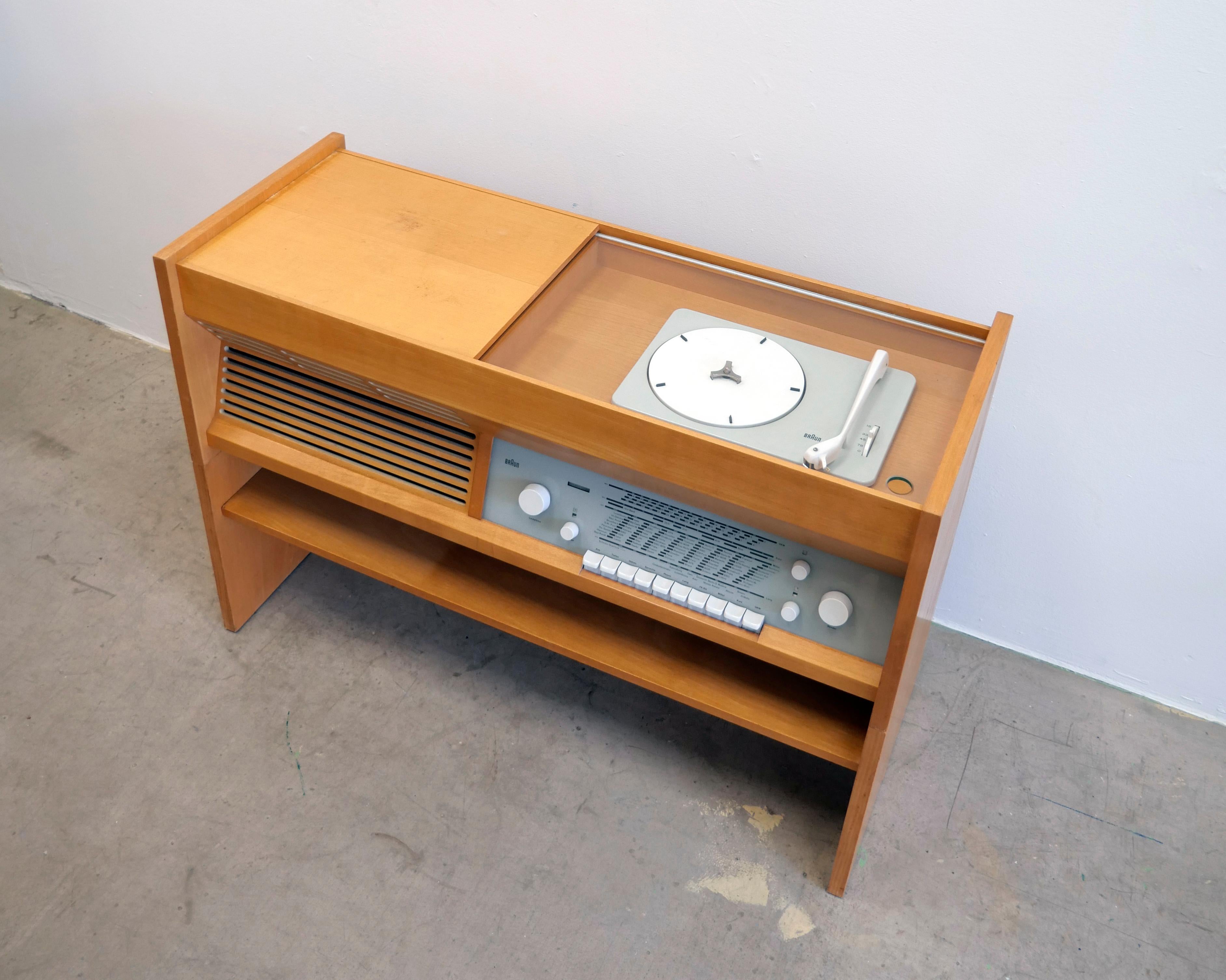 German Hans Gugelot, Braun PKG 5-81 Radiogram record player for Dieter Rams audio SK4 5