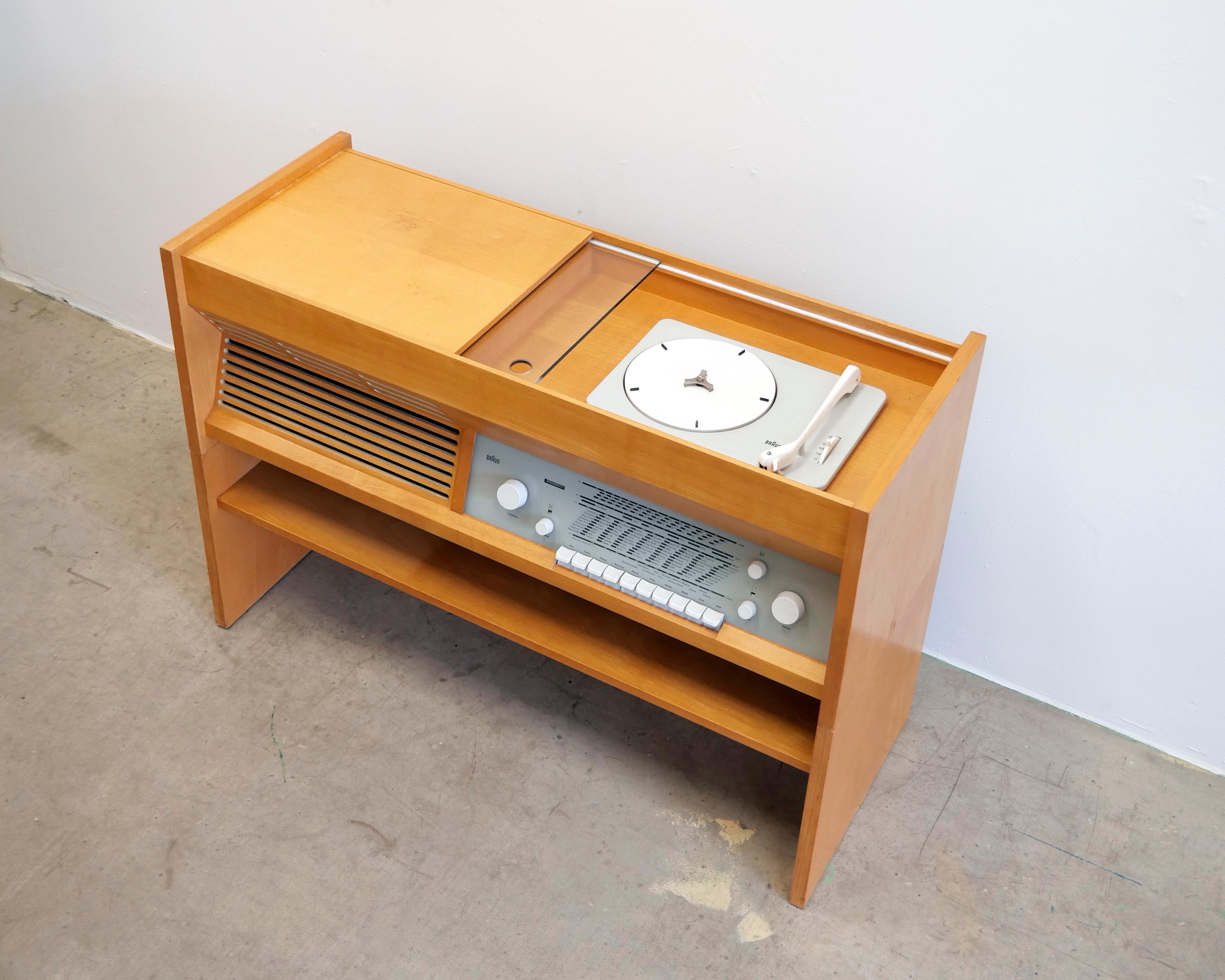 Hans Gugelot, Braun PKG 5-81 Radiogram record player for Dieter Rams audio SK4 5 In Good Condition In London, GB