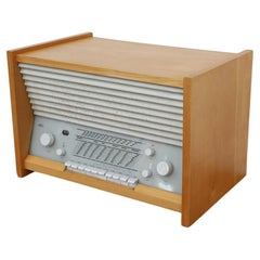 Hans Gugelot designed radio for Braun, 1955