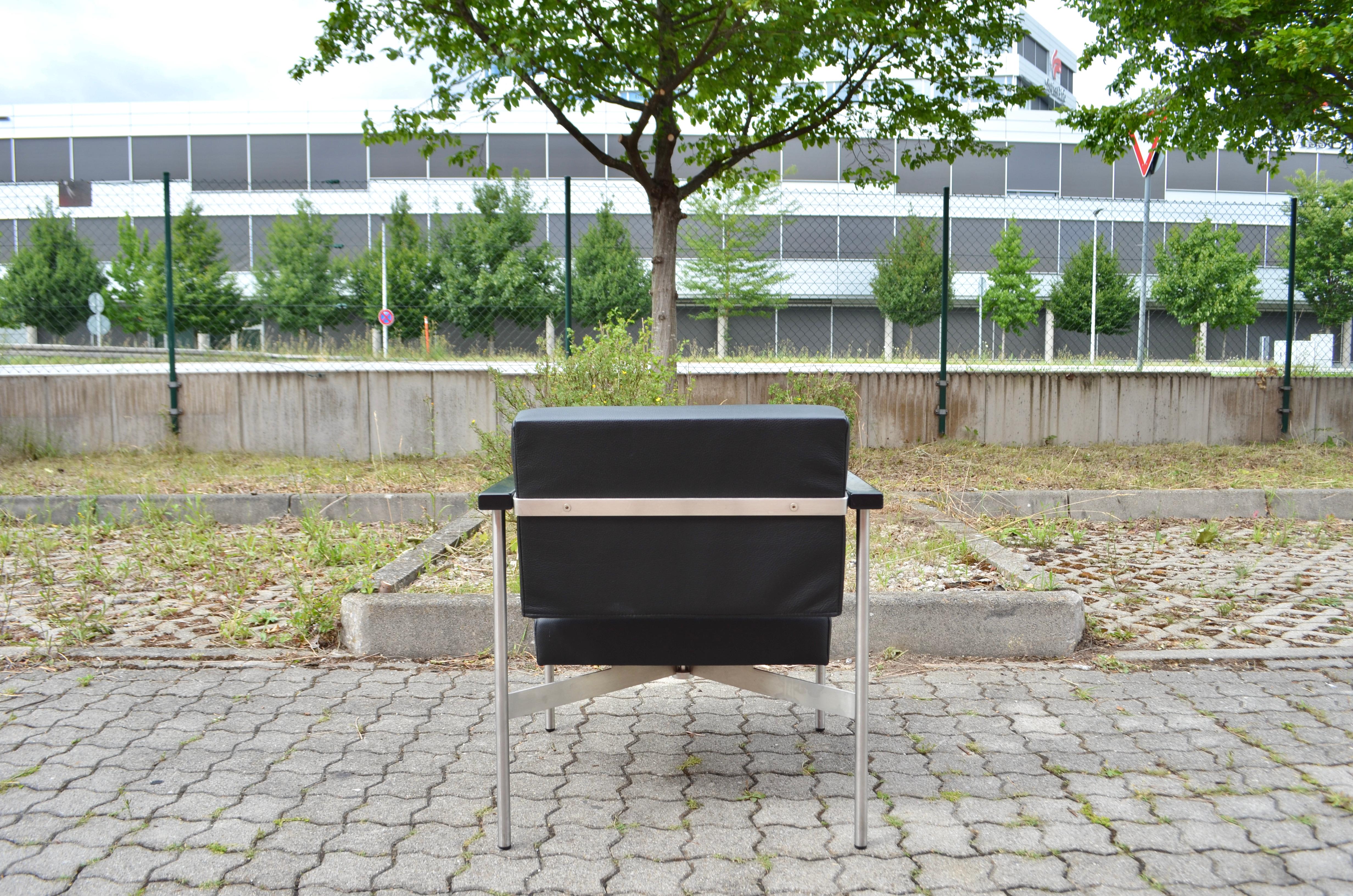 Hans Gugelot Minimalist Leather Lounge Chair GS1076 Armchair Habit For Sale 7