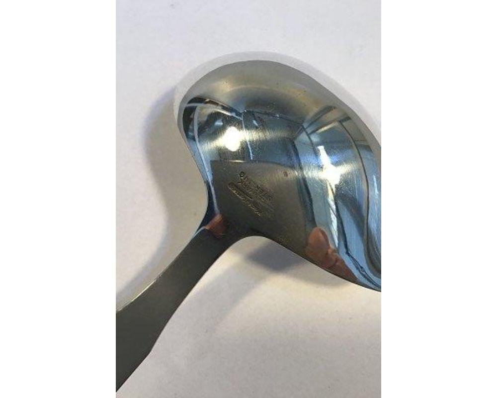 Hans Hansen Arvesølv No 15 Sterling Silver Sauce Ladle In Good Condition For Sale In Copenhagen, DK