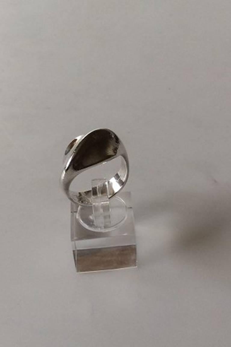 Hans Hansen Ring in Sterling Silver. Ring size 58 / 8 1/2. Weighs 9.4 g / 0.33 oz