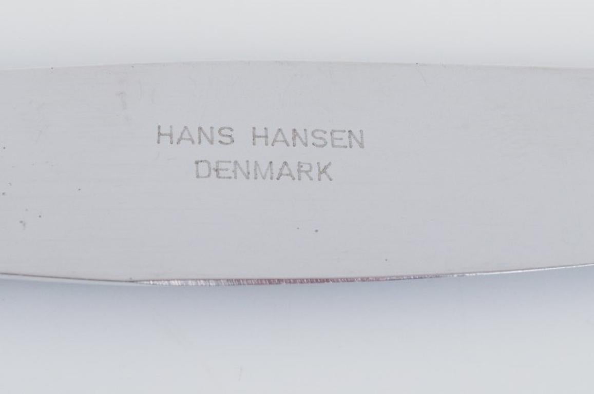 Hans Hansen silverware, Arvesølv no. 7. Art Deco lunch knife in sterling silver  In Excellent Condition For Sale In Copenhagen, DK