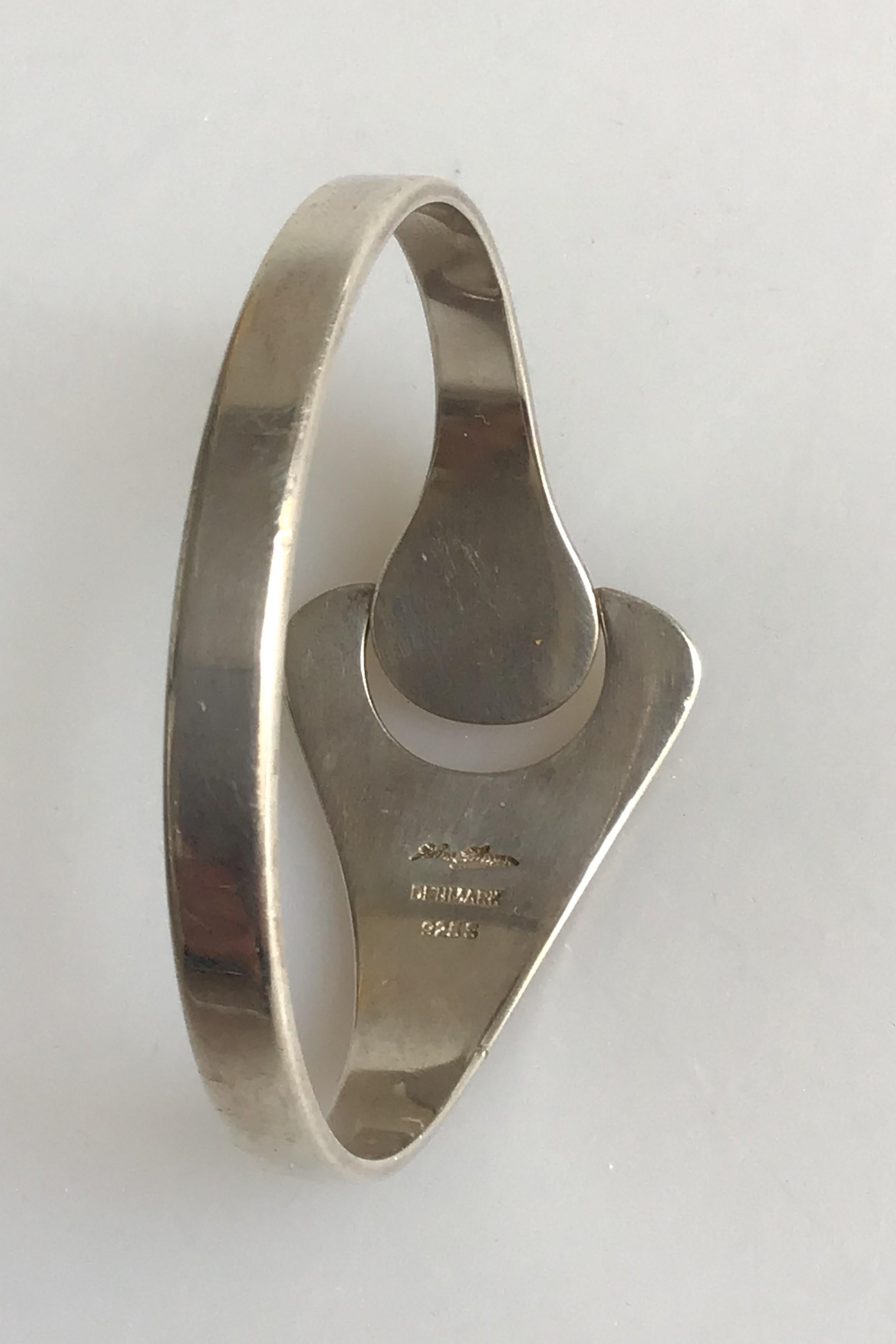 Hans Hansen Sterling Silver Bangle Bracelet. Measures 5.8 cm inner measurement / 2.28