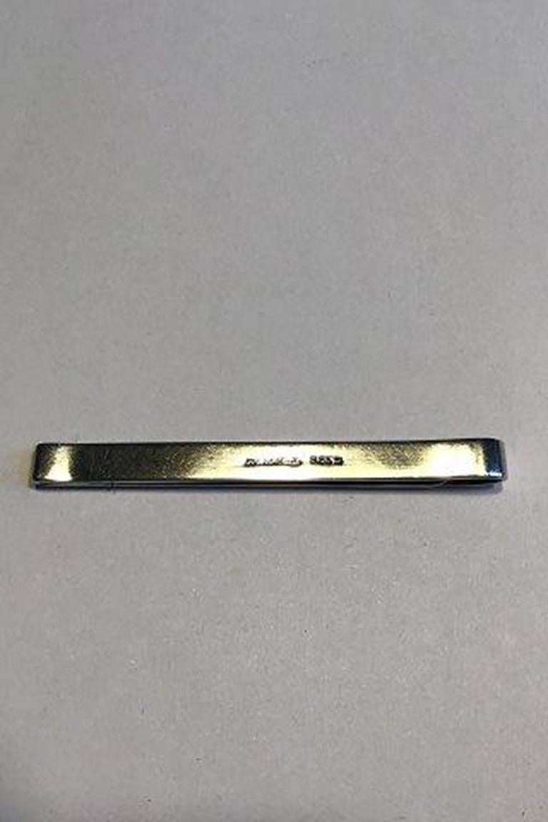 Hans Hansen sterling silver tie bar.

Measures: L 7 cm/2,75
