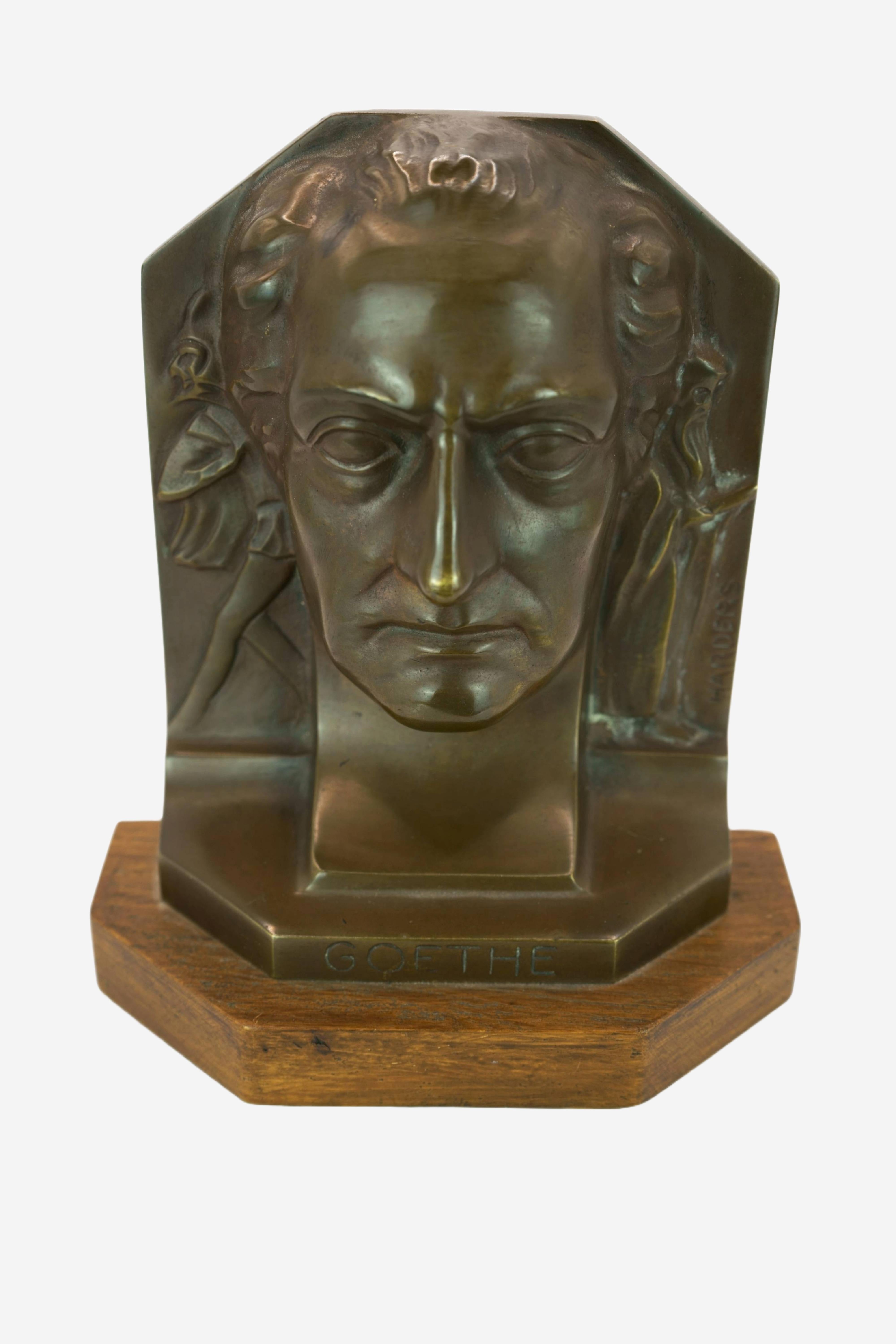 Figurative Sculpture di Hans Harders - Goethe / - Il testamento di Goethe -