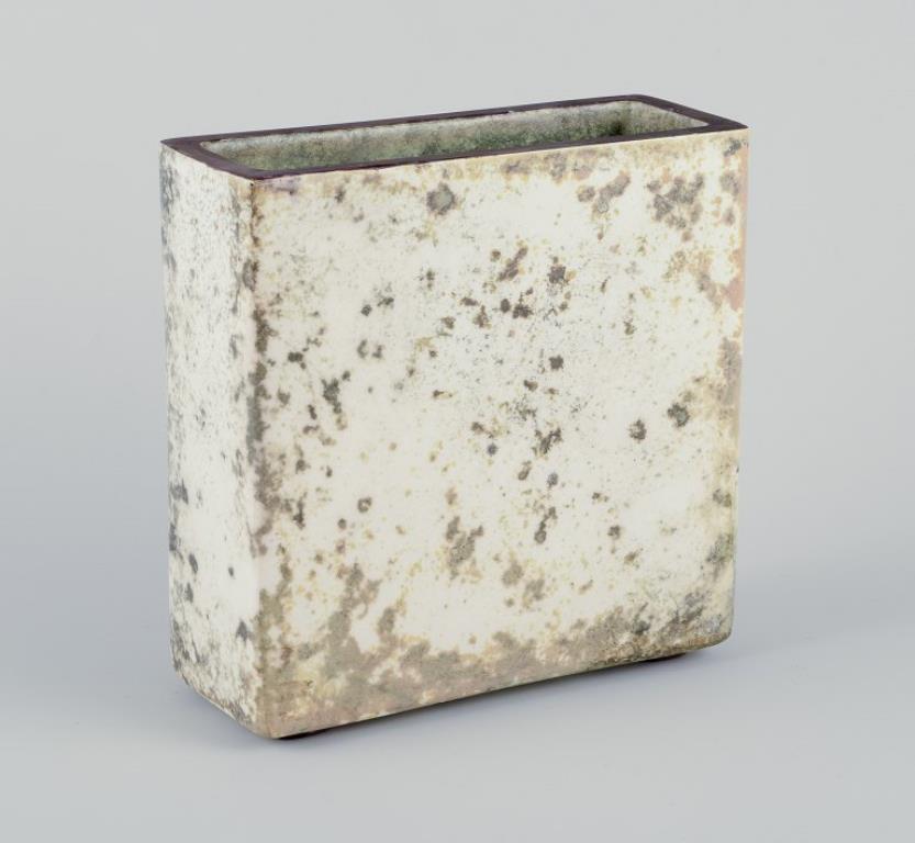 Moderno Hans Hedberg per Biot, Francia. Vaso rettangolare in ceramica. Anni '70/80 in vendita