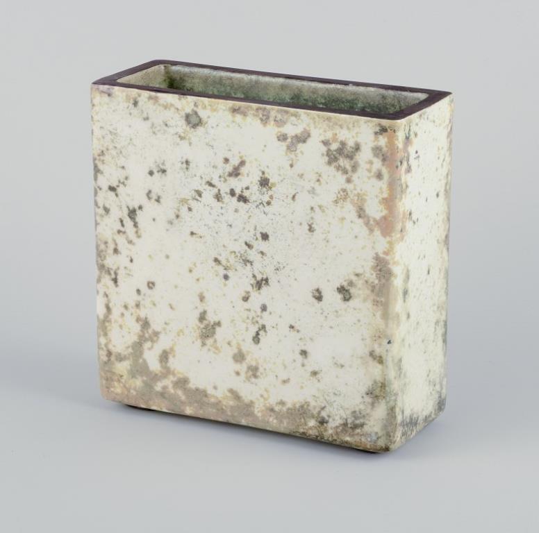 Francese Hans Hedberg per Biot, Francia. Vaso rettangolare in ceramica. Anni '70/80 in vendita