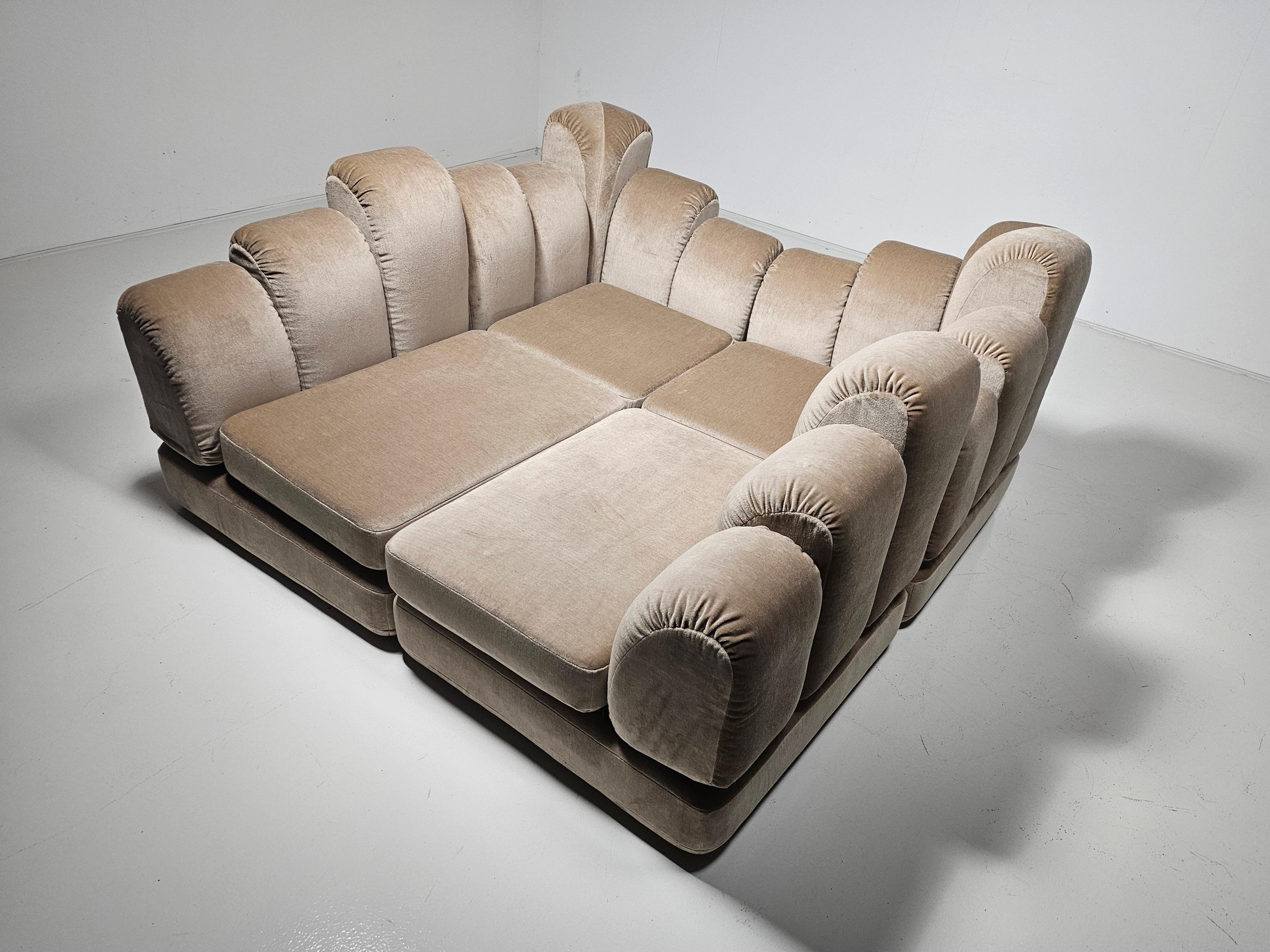 Mohair Hans Hopfer 'Dromadaire' Sectional Sofa in beige mohair velvet, Roche Bobois For Sale