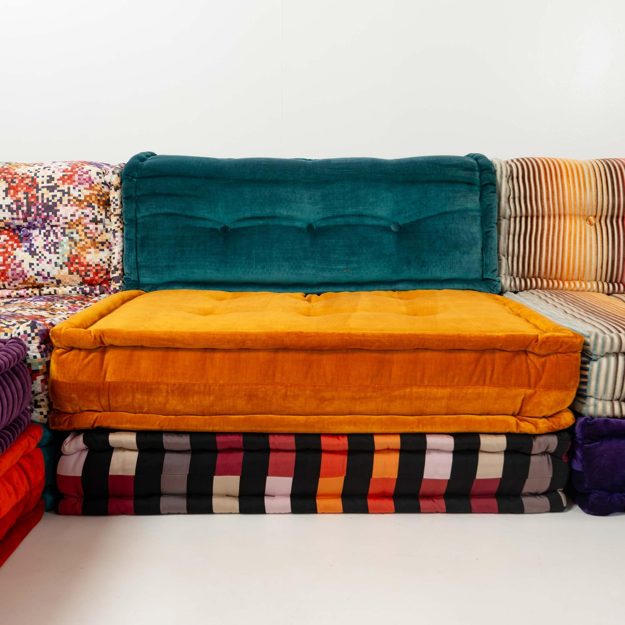 Hans Hopfer for Roche Bobois Mah-Jong 18 pieces Sectional Sofa in Missoni Fabric 6