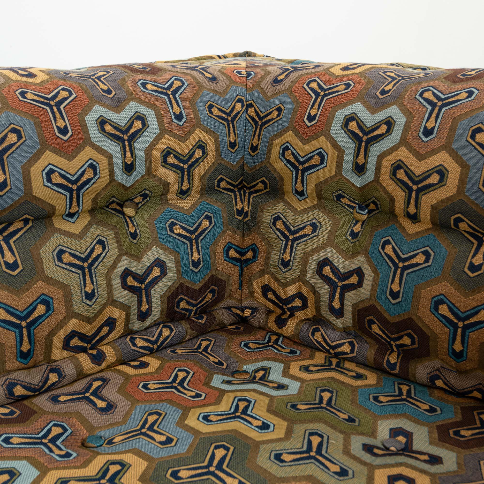 Hans Hopfer for Roche Bobois Mah-Jong 18 pieces Sofa in Kenzo Takada Fabric 7