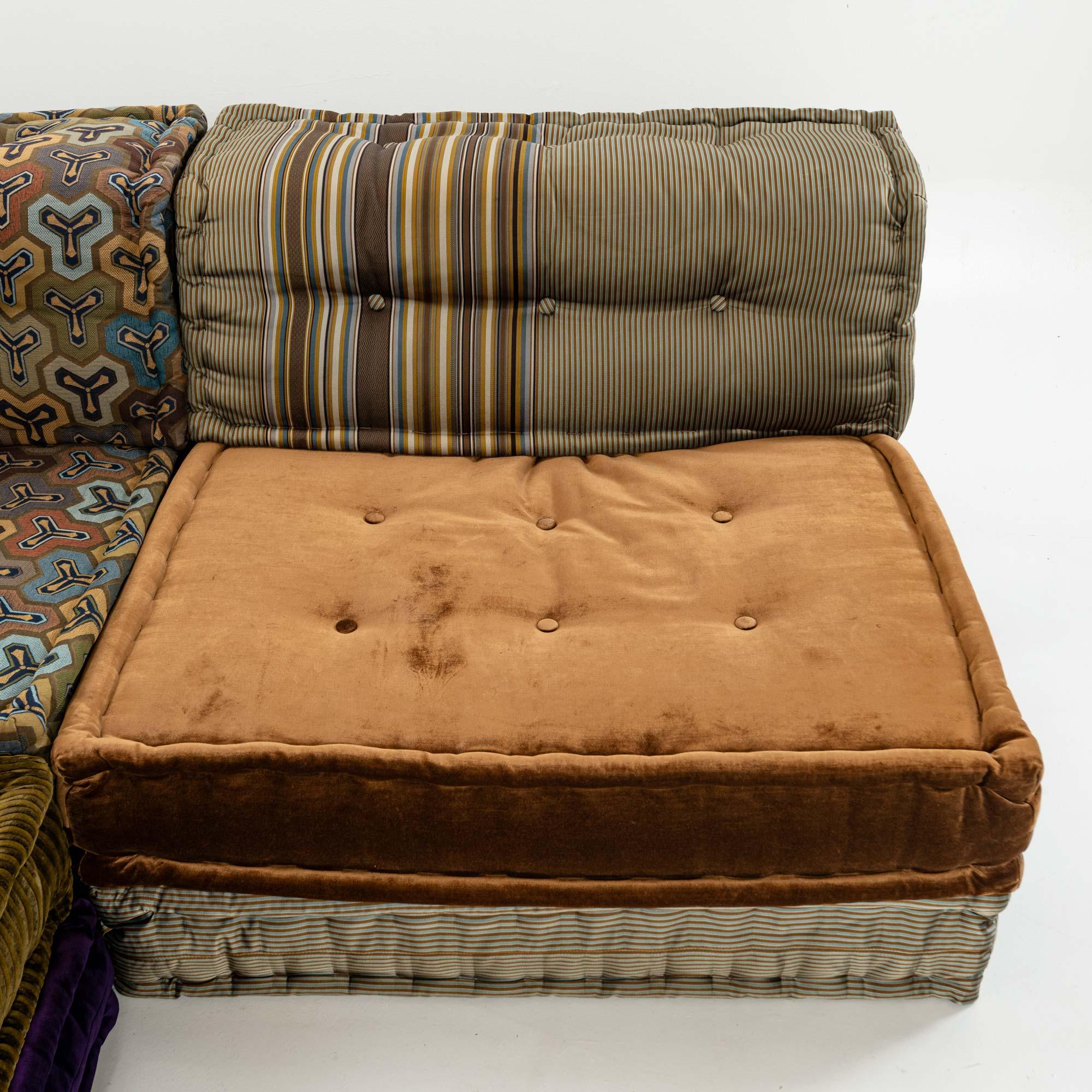 Hans Hopfer for Roche Bobois Mah-Jong 18 pieces Sofa in Kenzo Takada Fabric 8
