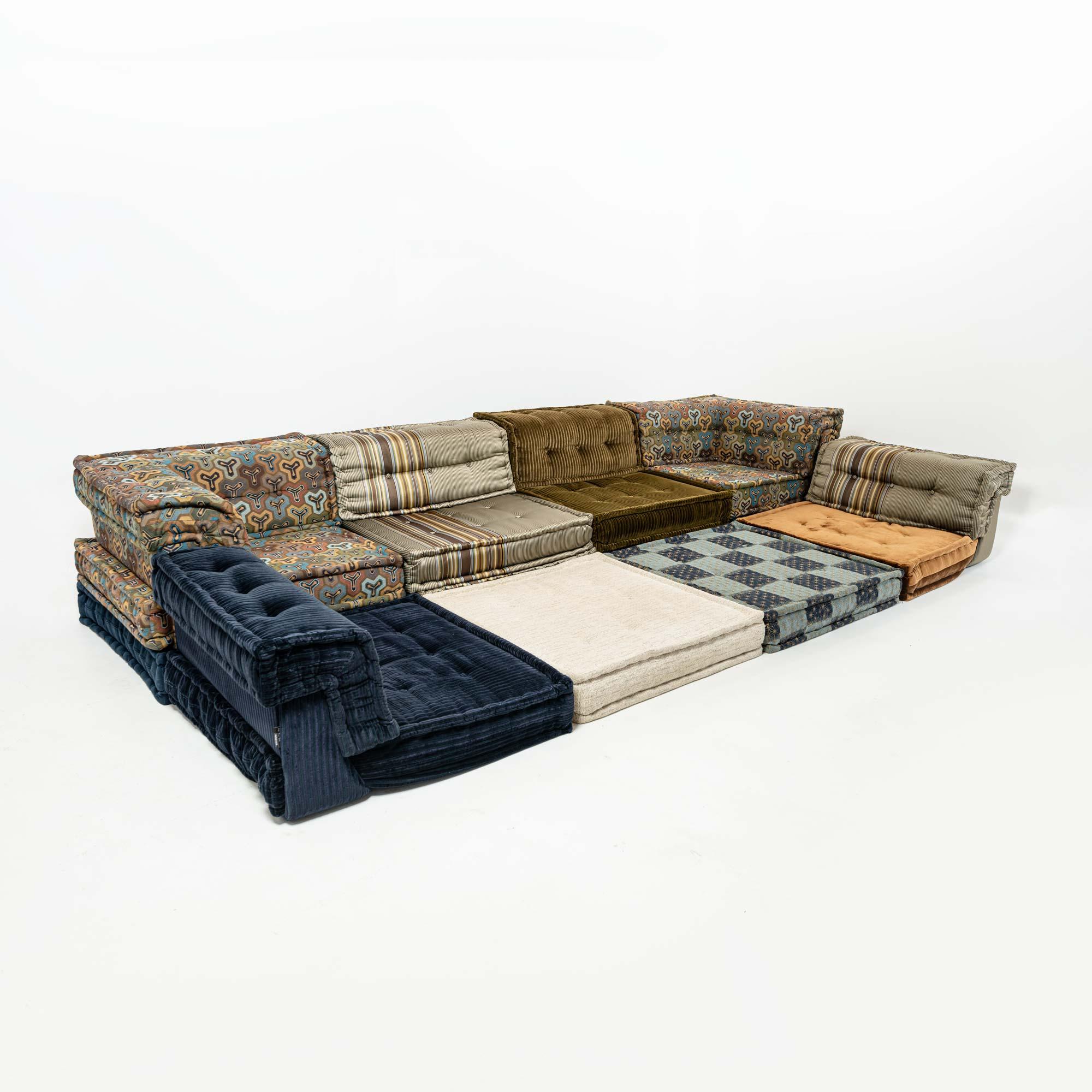Hans Hopfer for Roche Bobois Mah-Jong 18 pieces Sofa in Kenzo Takada Fabric 9