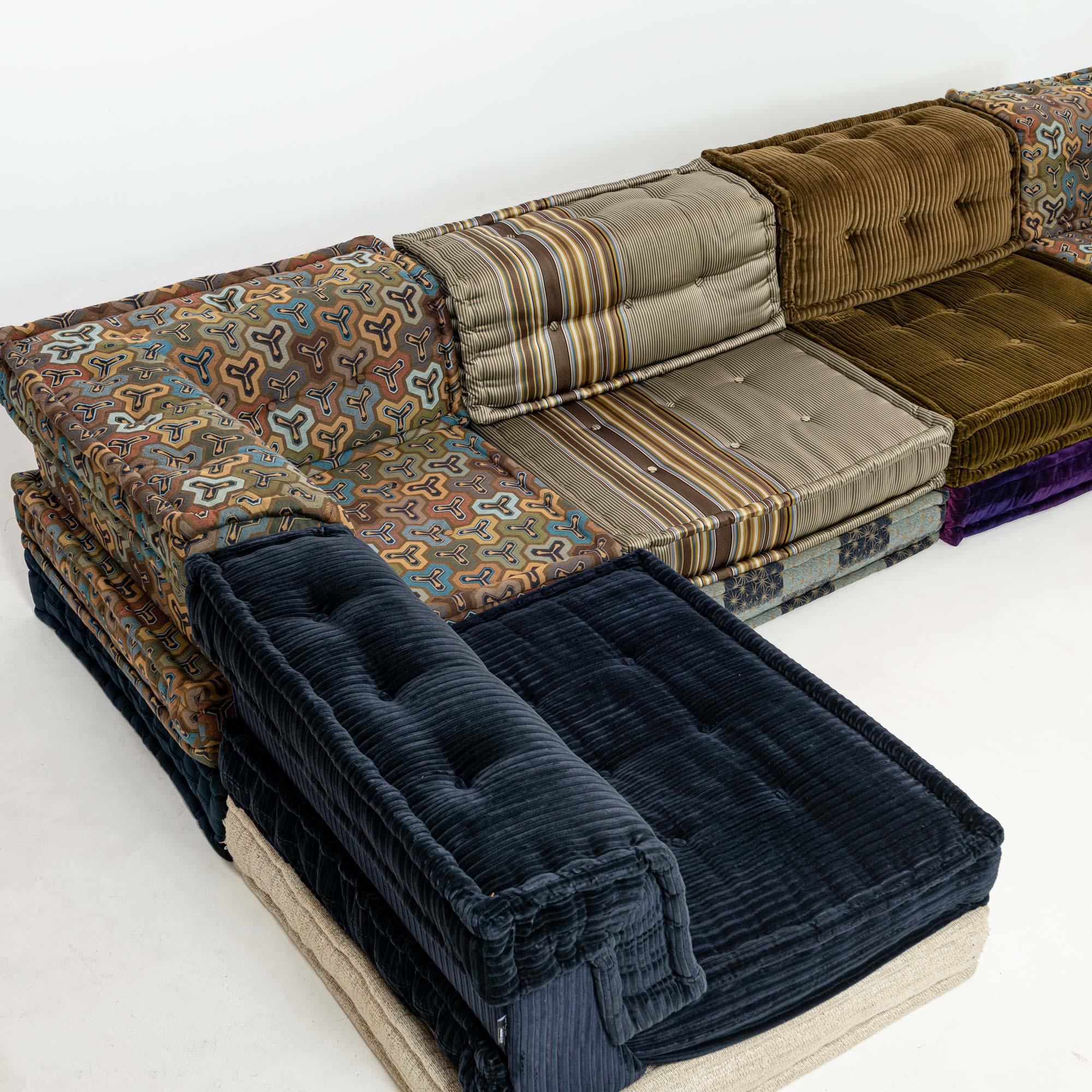 Contemporary Hans Hopfer for Roche Bobois Mah-Jong 18 pieces Sofa in Kenzo Takada Fabric