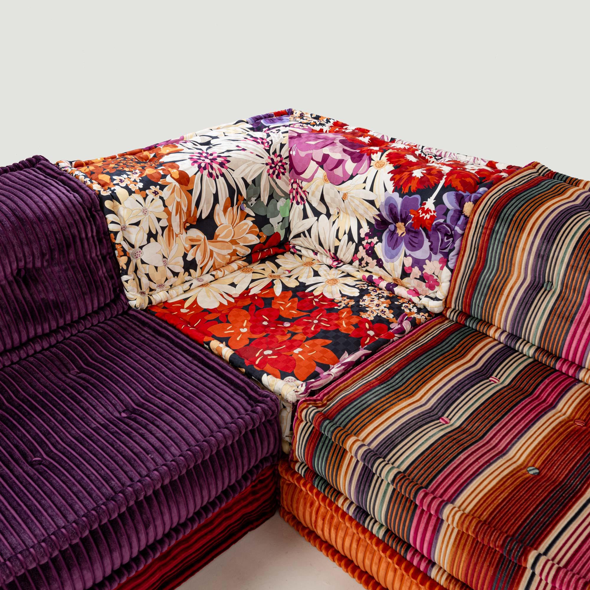 Hans Hopfer for Roche Bobois Mah-Jong 24 pieces Sectional Sofa in Missoni Fabric 4