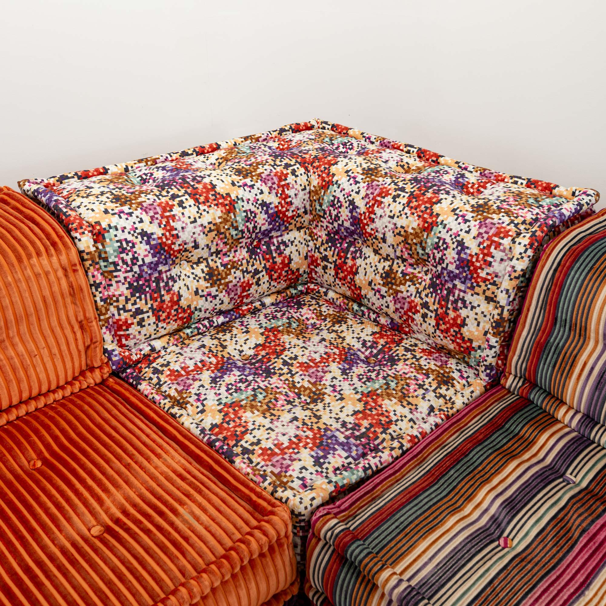 Hans Hopfer for Roche Bobois Mah-Jong 24 pieces Sectional Sofa in Missoni Fabric 7