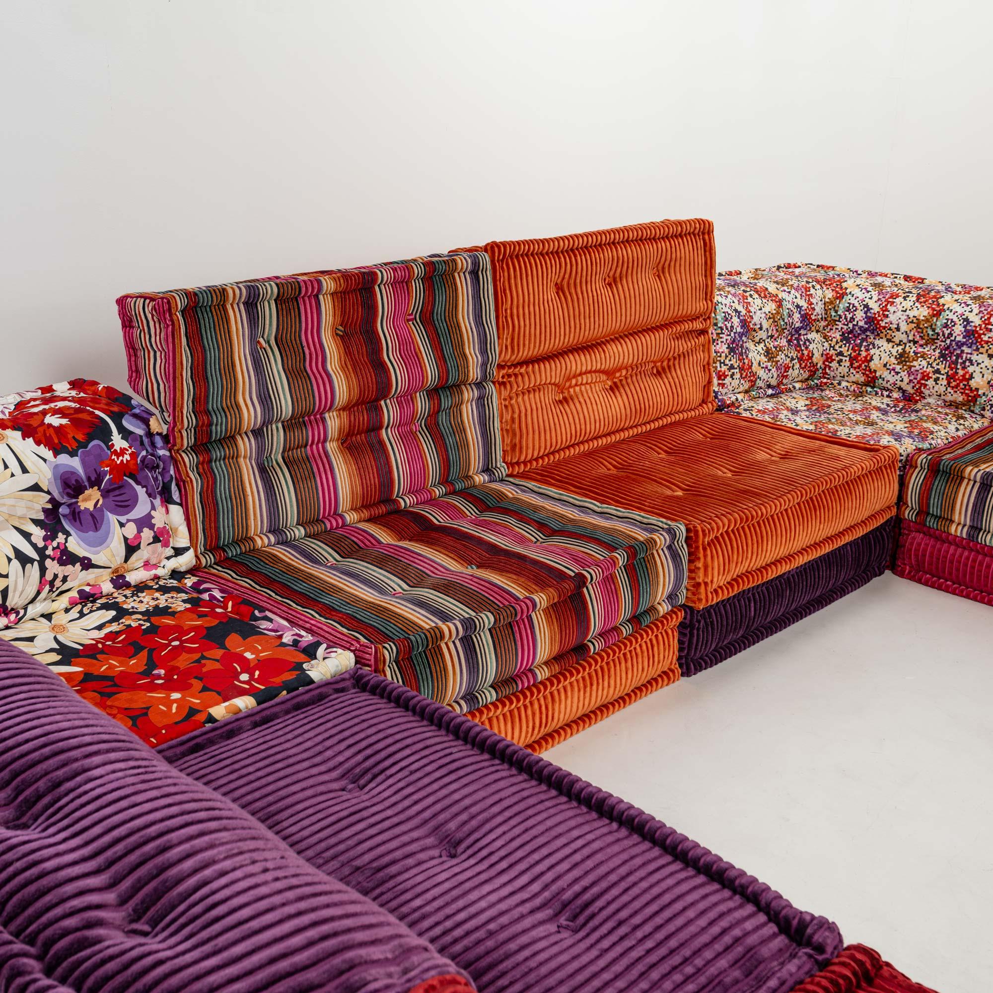 Hans Hopfer for Roche Bobois Mah-Jong 24 pieces Sectional Sofa in Missoni Fabric 11