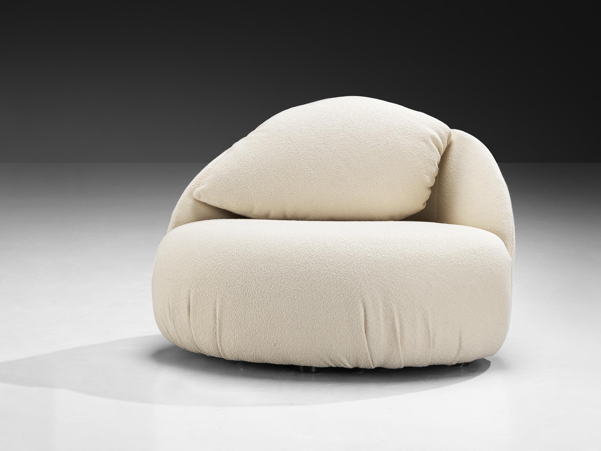 Postmoderne Hans Hopfer for Roche Bobois Post-Modern Lounge in Off-White Fabric (salon postmoderne en tissu) en vente