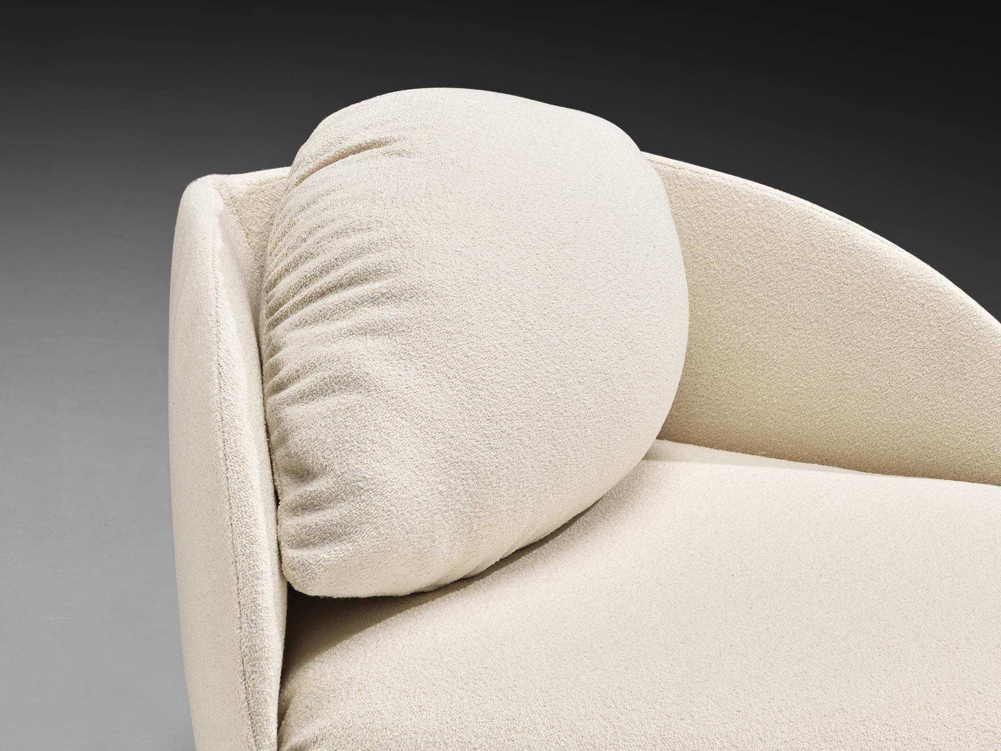 Français Hans Hopfer for Roche Bobois Post-Modern Lounge in Off-White Fabric (salon postmoderne en tissu) en vente