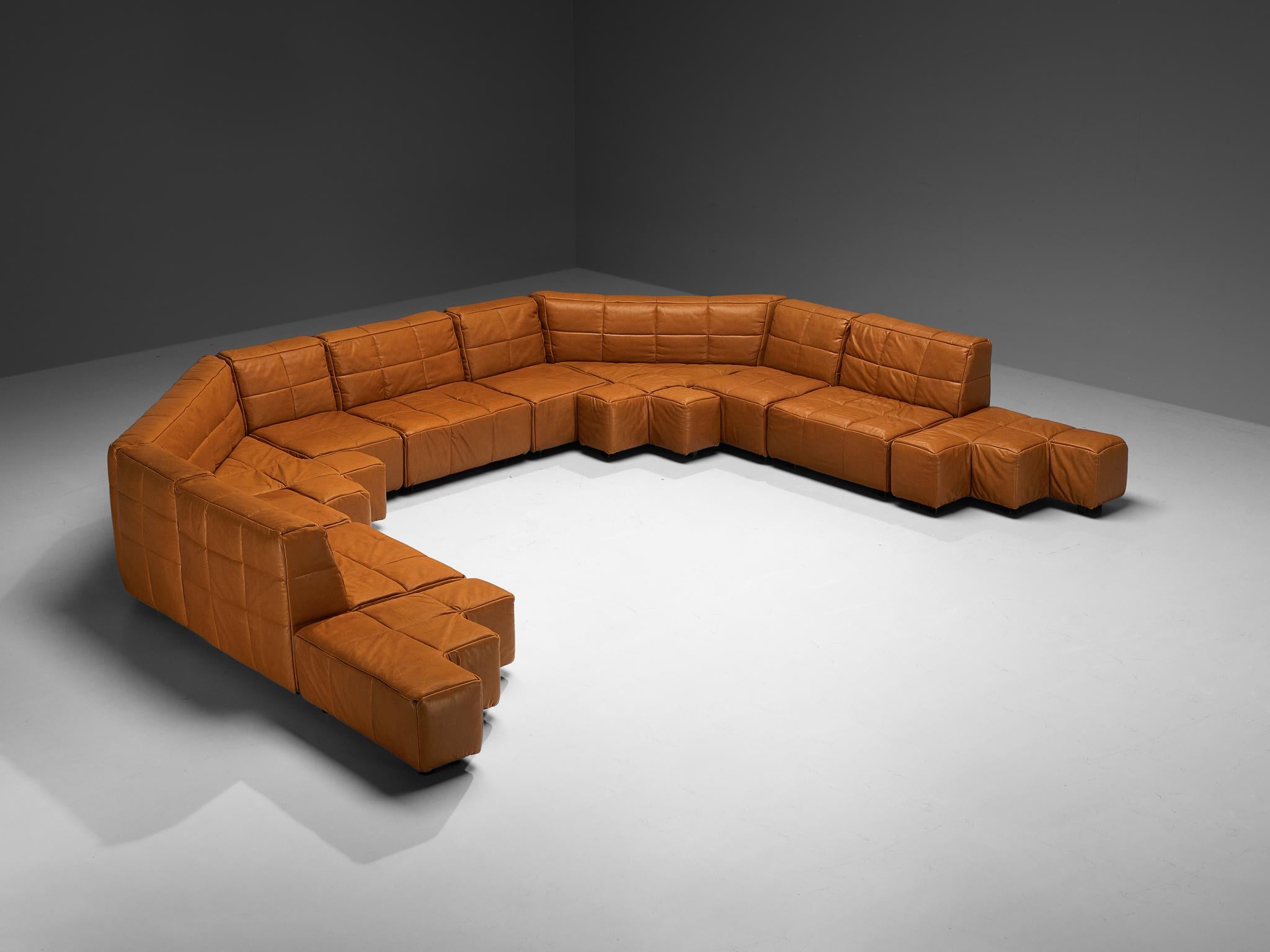 Hans Hopfer per Wiener Werkstätte Divano componibile Castell in pelle color cognac in vendita 3