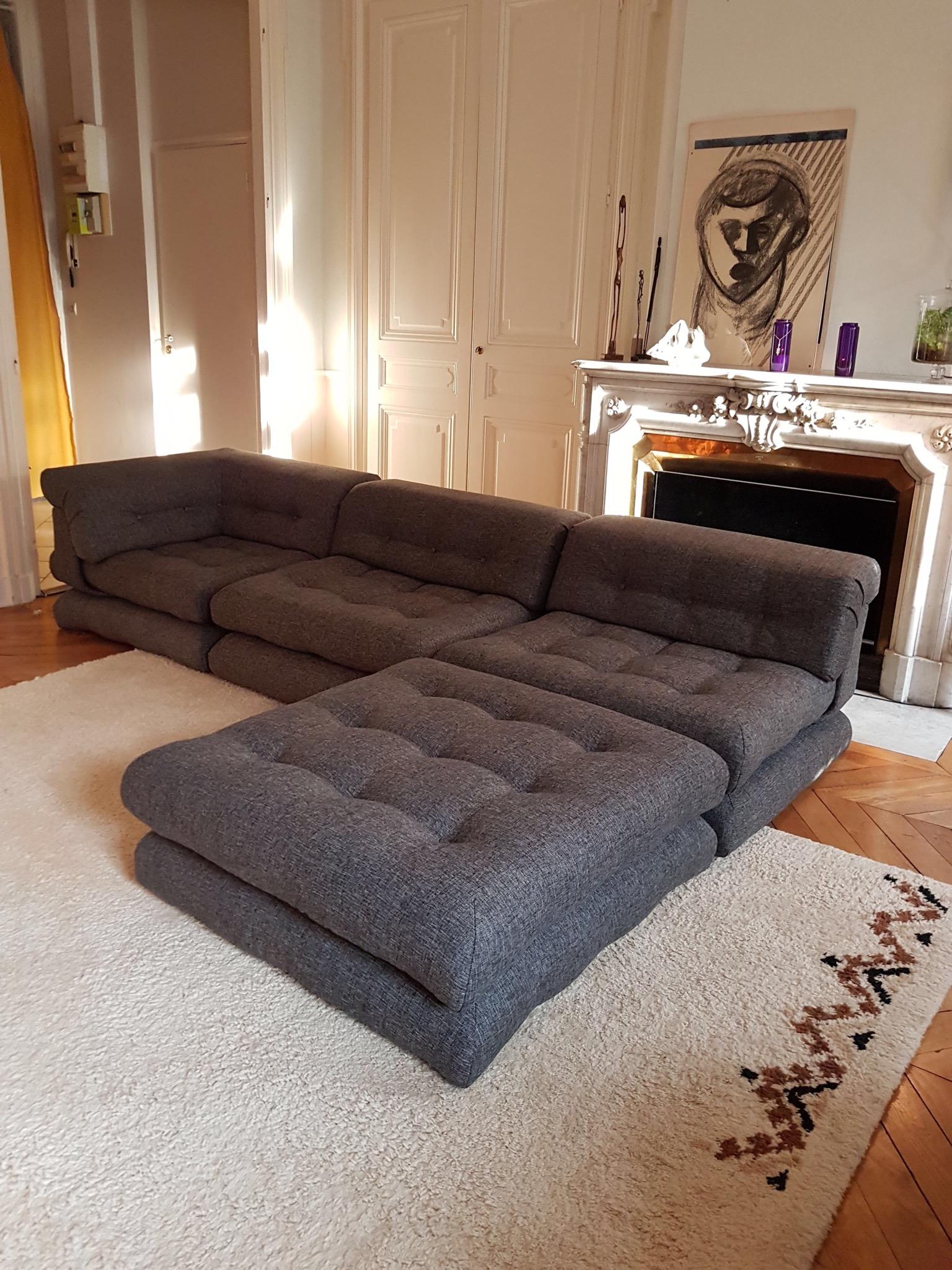 Hans Hopfer Mah Jong Sofa from 1970 In Excellent Condition In Lyon, FR