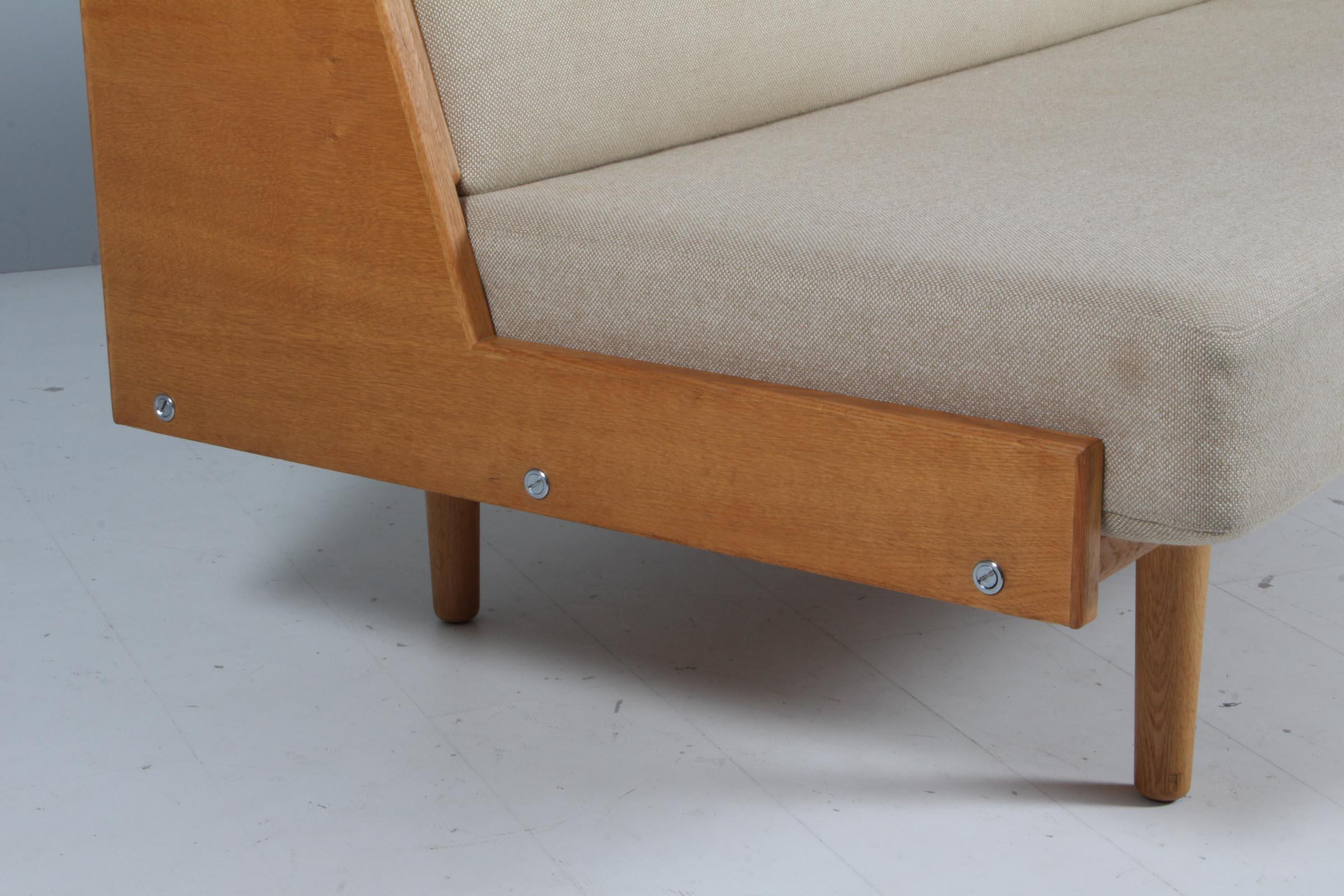 Hans J. Wegner 1950s Danish Modern Daybed 