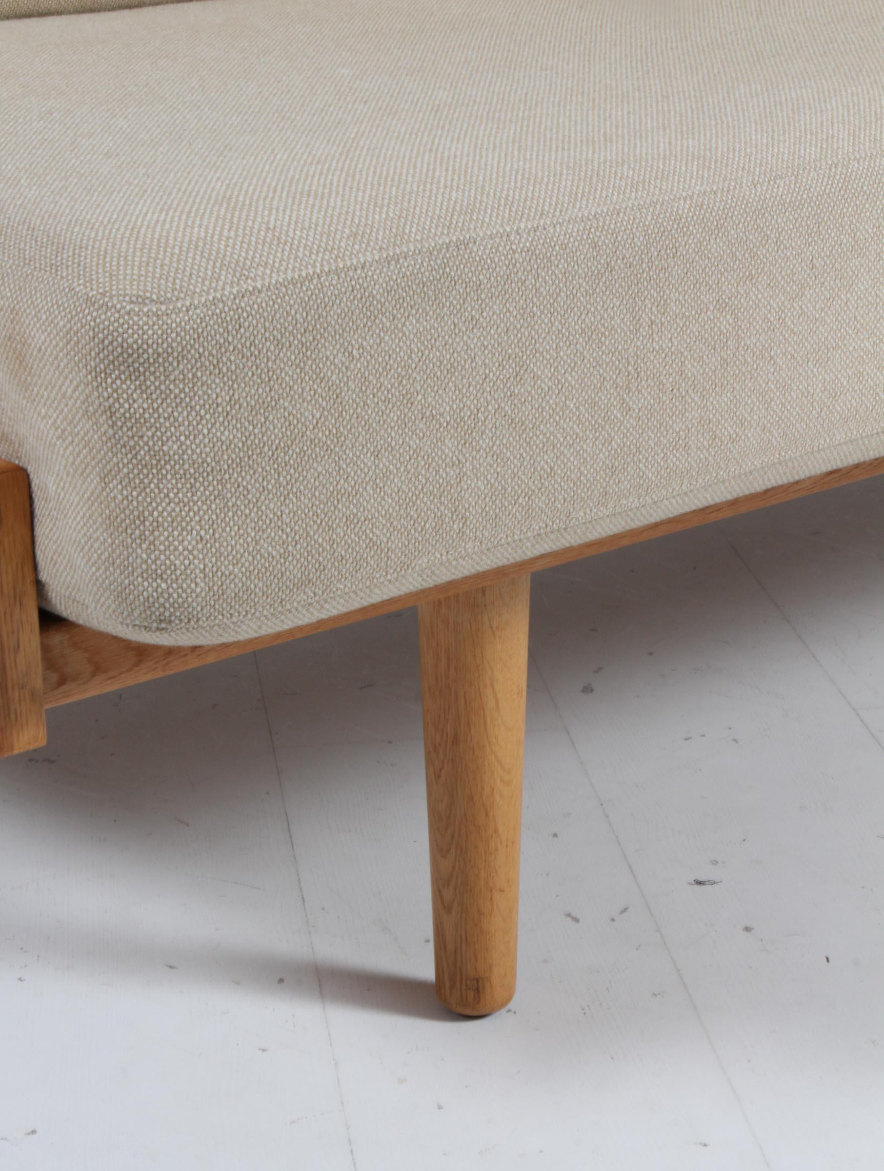 Hans J. Wegner 1950s Danish Modern Daybed 