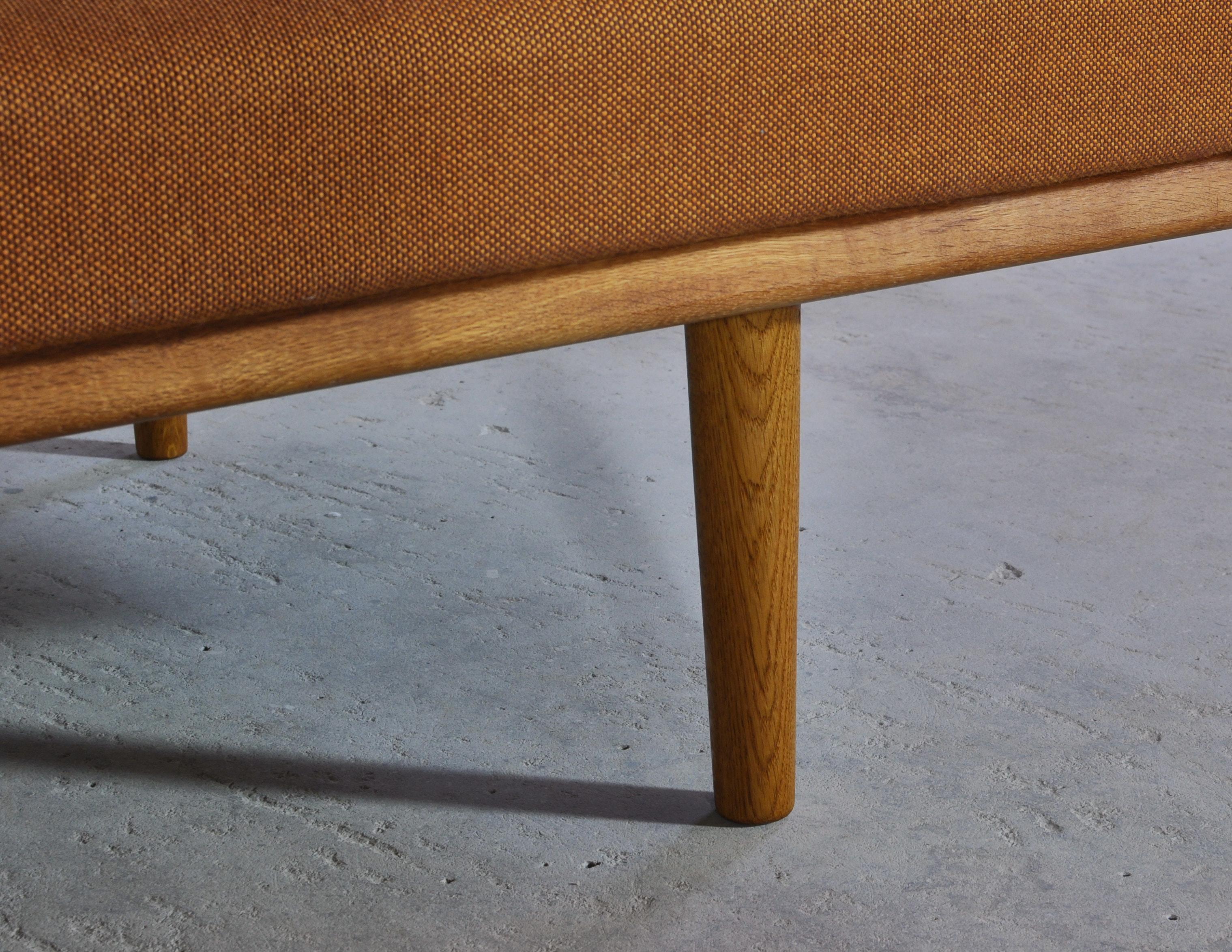 Hans J. Wegner 1950s Danish Modern Daybed in Oak and Rattan 