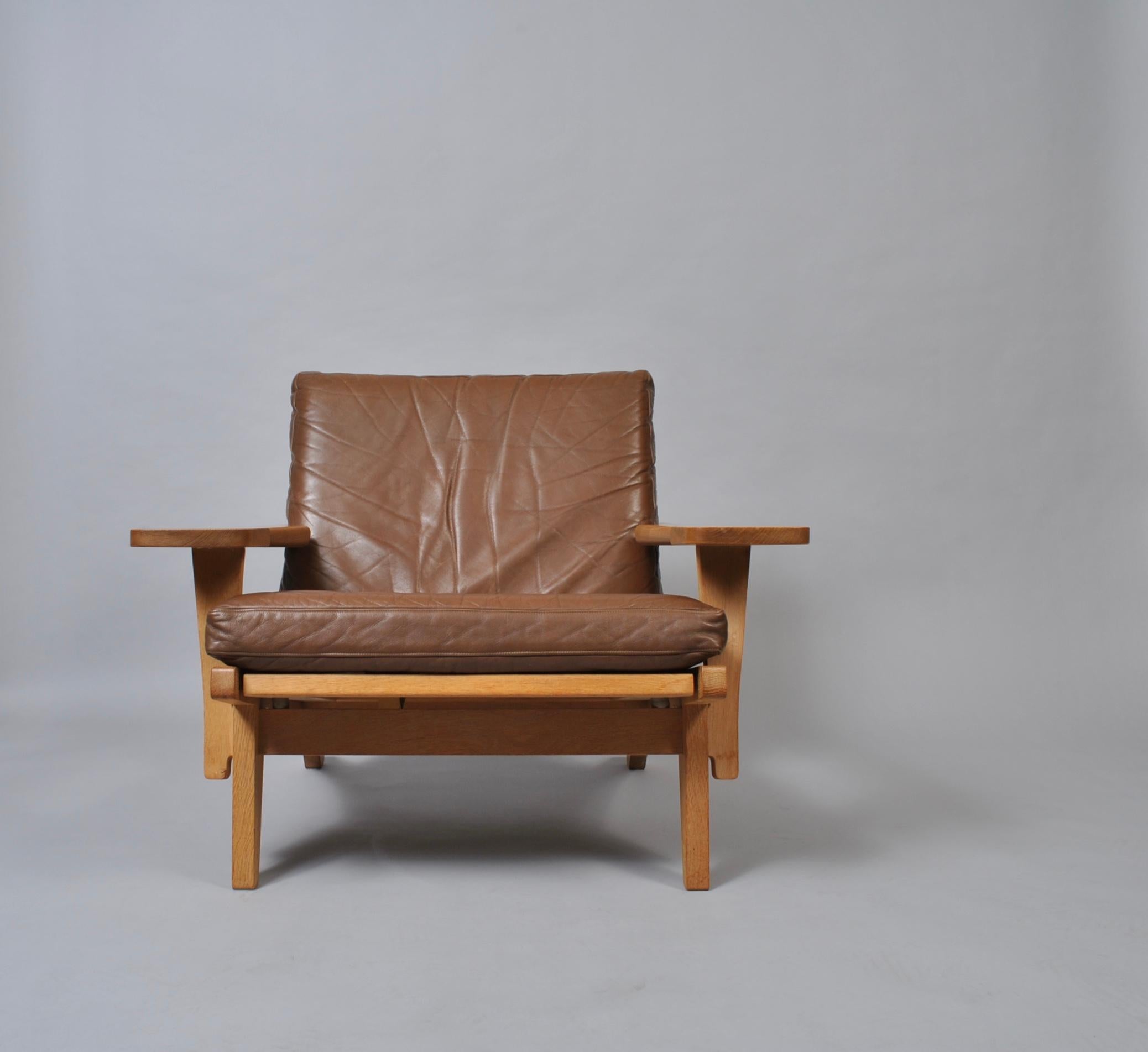 Hans J Wegner, 1960s Oak Lounge Chair, GETAMA 1